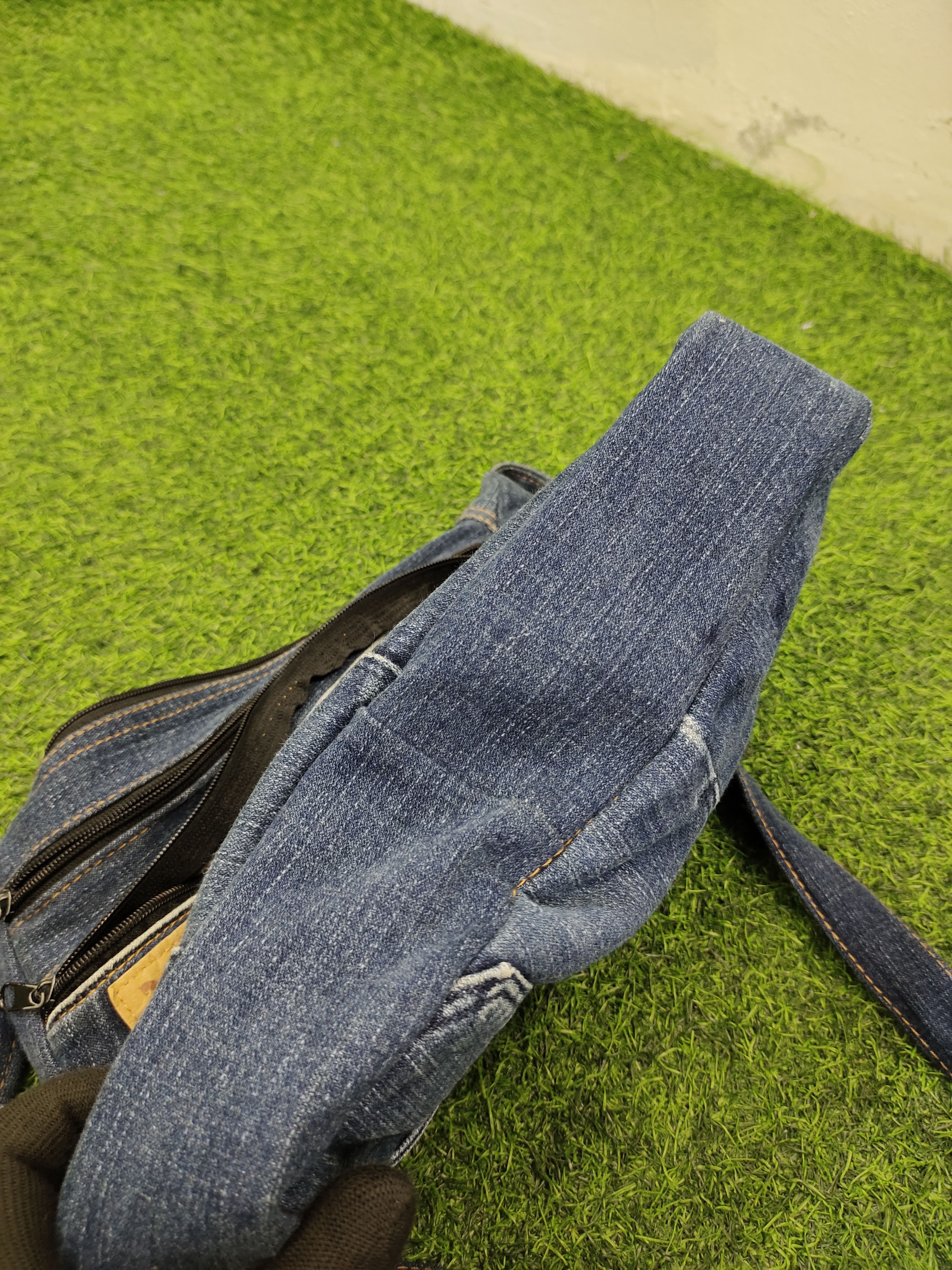 If Six Was Nine Vintage Levis Custom Crossbody Sling Denim Bag Size ONE SIZE - 14 Thumbnail