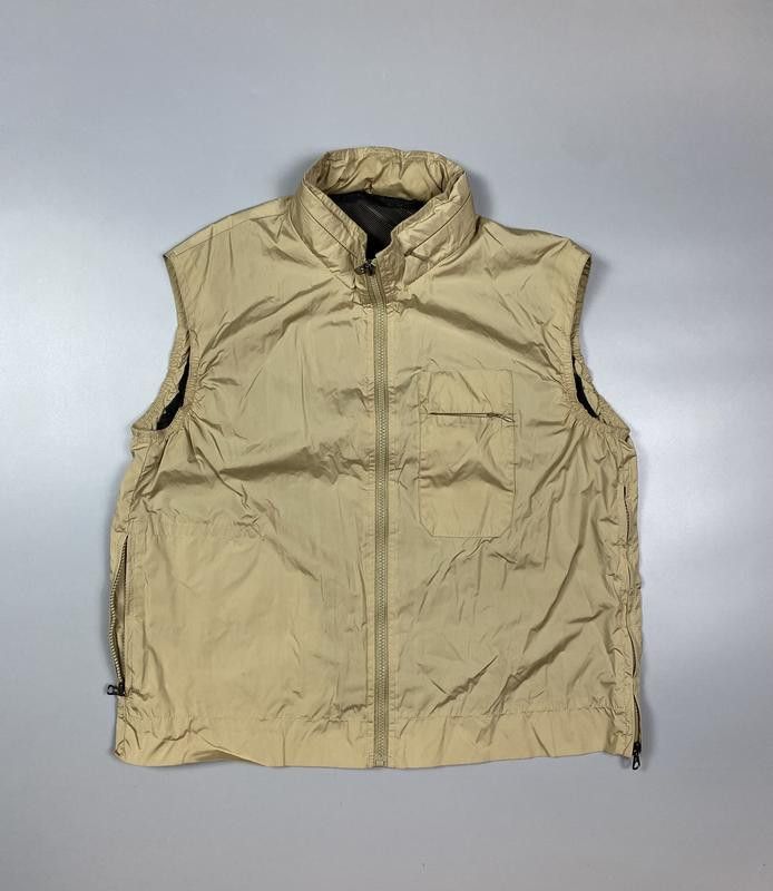 image of Moncler Raincoat Vest Zip Jacket in Beige, Women's (Size Small)