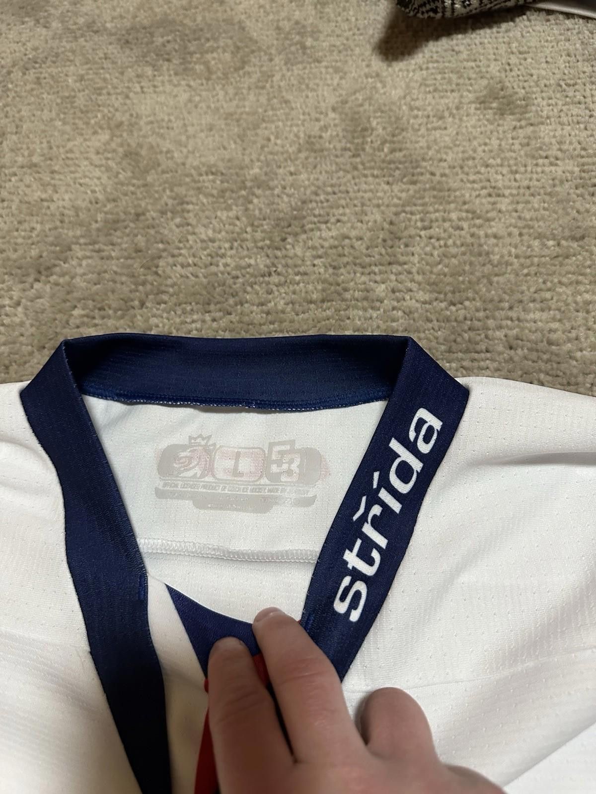 Ccm CCM Czech Republic Hockey Jersey Olympic Sz Men L Size US L / EU 52-54 / 3 - 5 Thumbnail