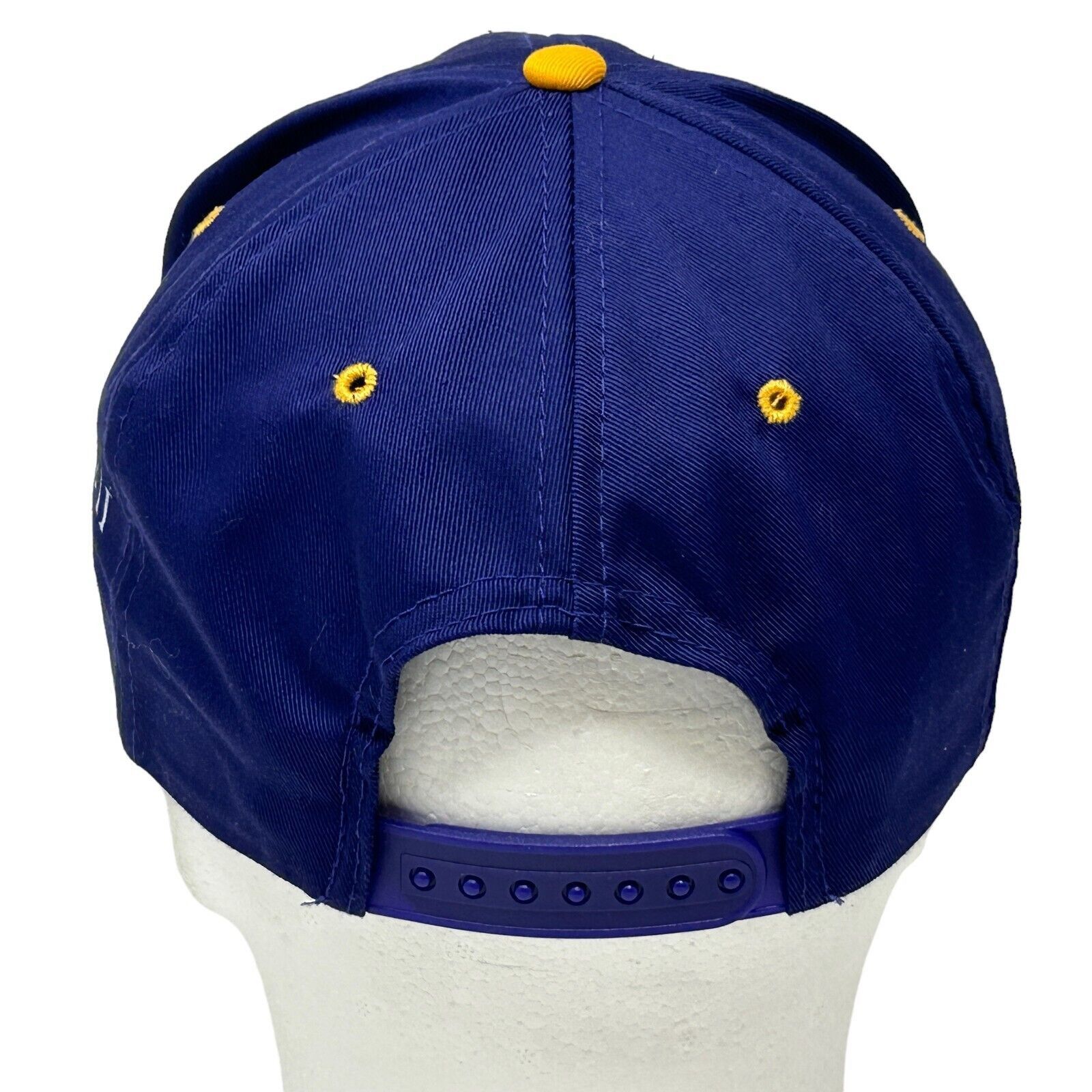 NFL Vintage 90s Minnesota Vikings Hat Baseball Cap Purple NFL Size ONE SIZE - 3 Thumbnail
