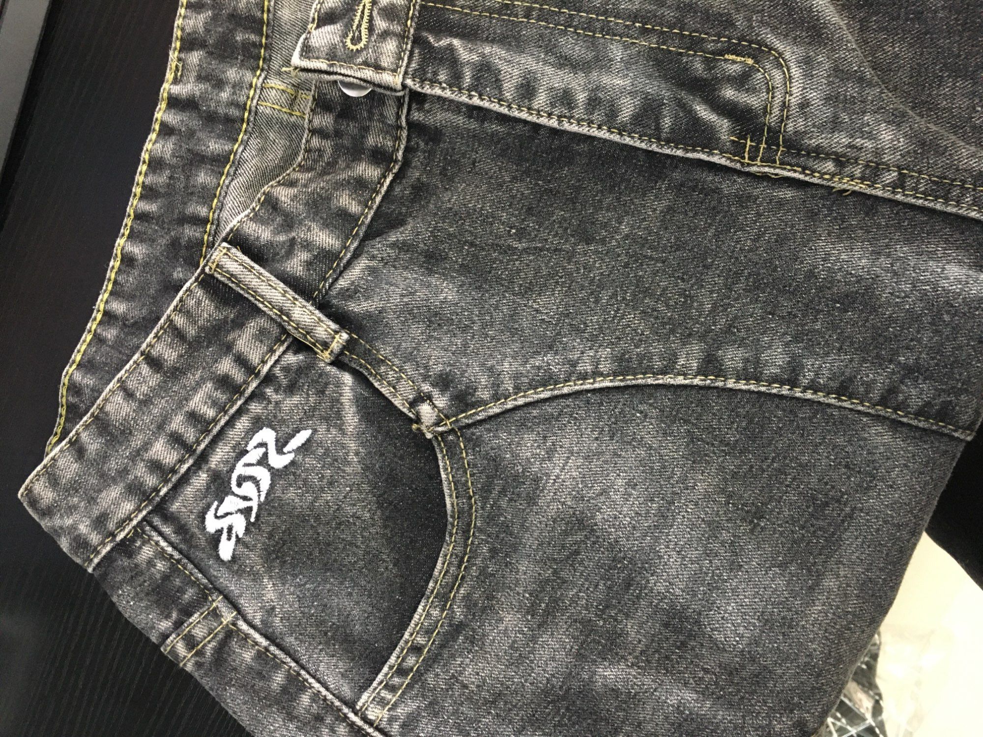 Japanese Brand × Jean Black Retro Washed Distressed Baggy Jeans Size US 31 - 3 Thumbnail
