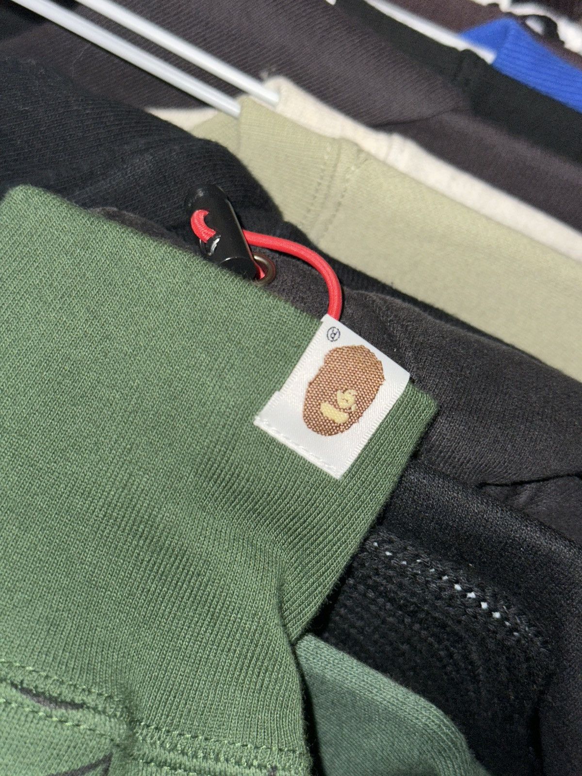 Bape Bape NYC Logo Pullover Hoodie Green Size US S / EU 44-46 / 1 - 10 Thumbnail