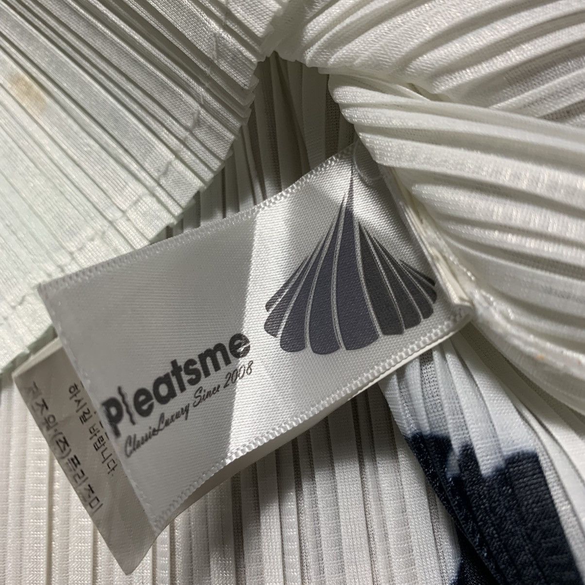 Issey Miyake Pleatme Pleats Please Issey Miyake Inspiration Top Size ONE SIZE - 10 Thumbnail