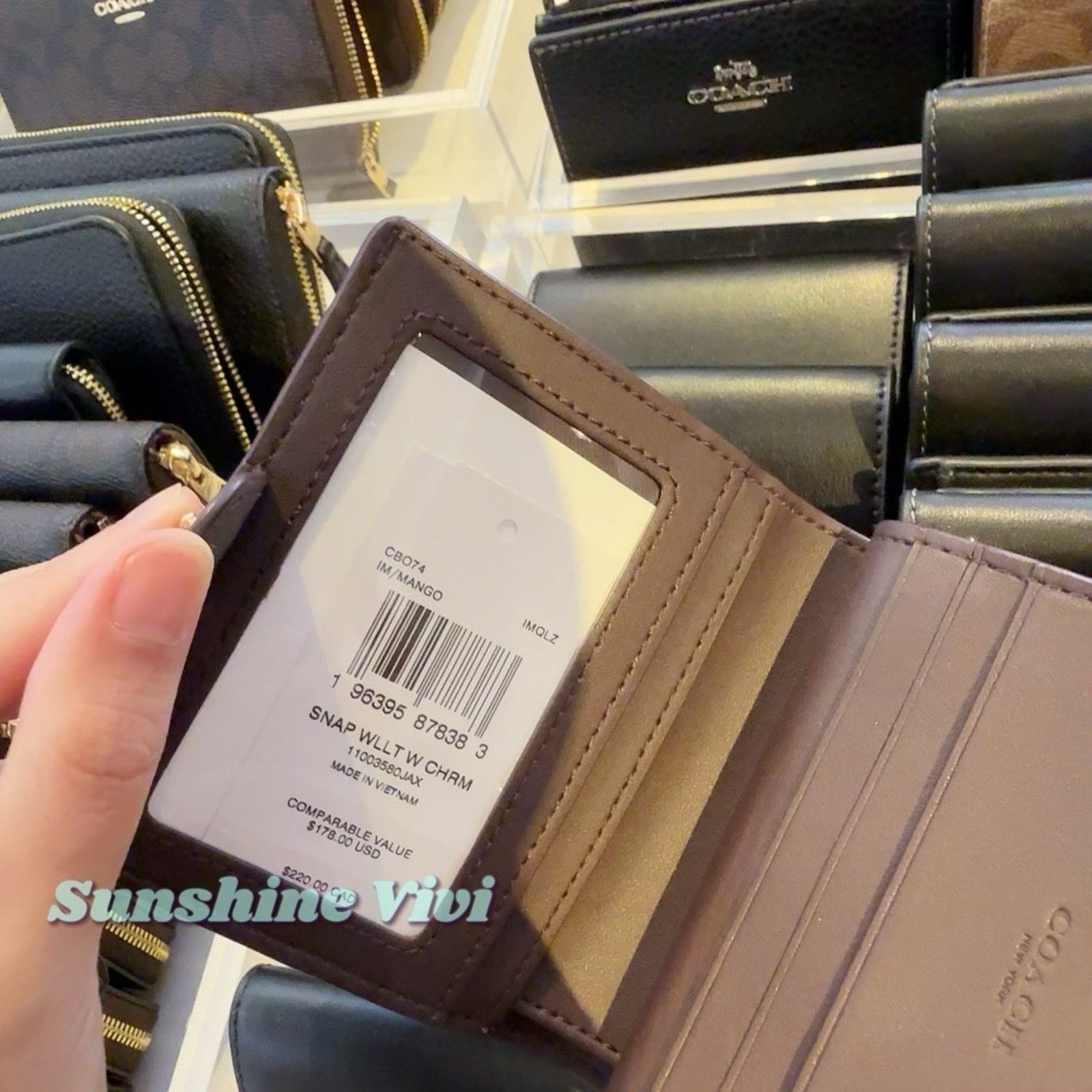 Coach NWT Coach Snap Wallet Charm Pebbled Leather/Gold/Mango CBO74 Size ONE SIZE - 4 Thumbnail