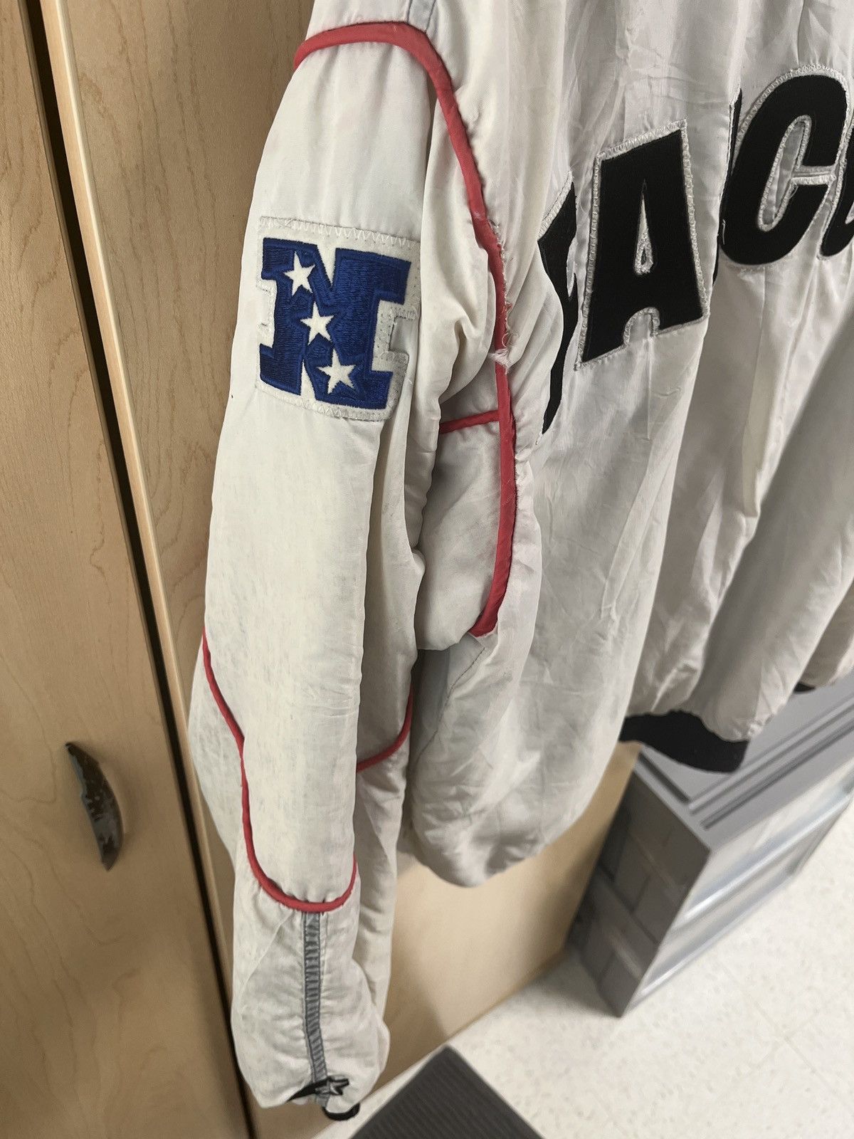 Starter × Vintage Vintage Falcons Bomber Size US L / EU 52-54 / 3 - 4 Thumbnail