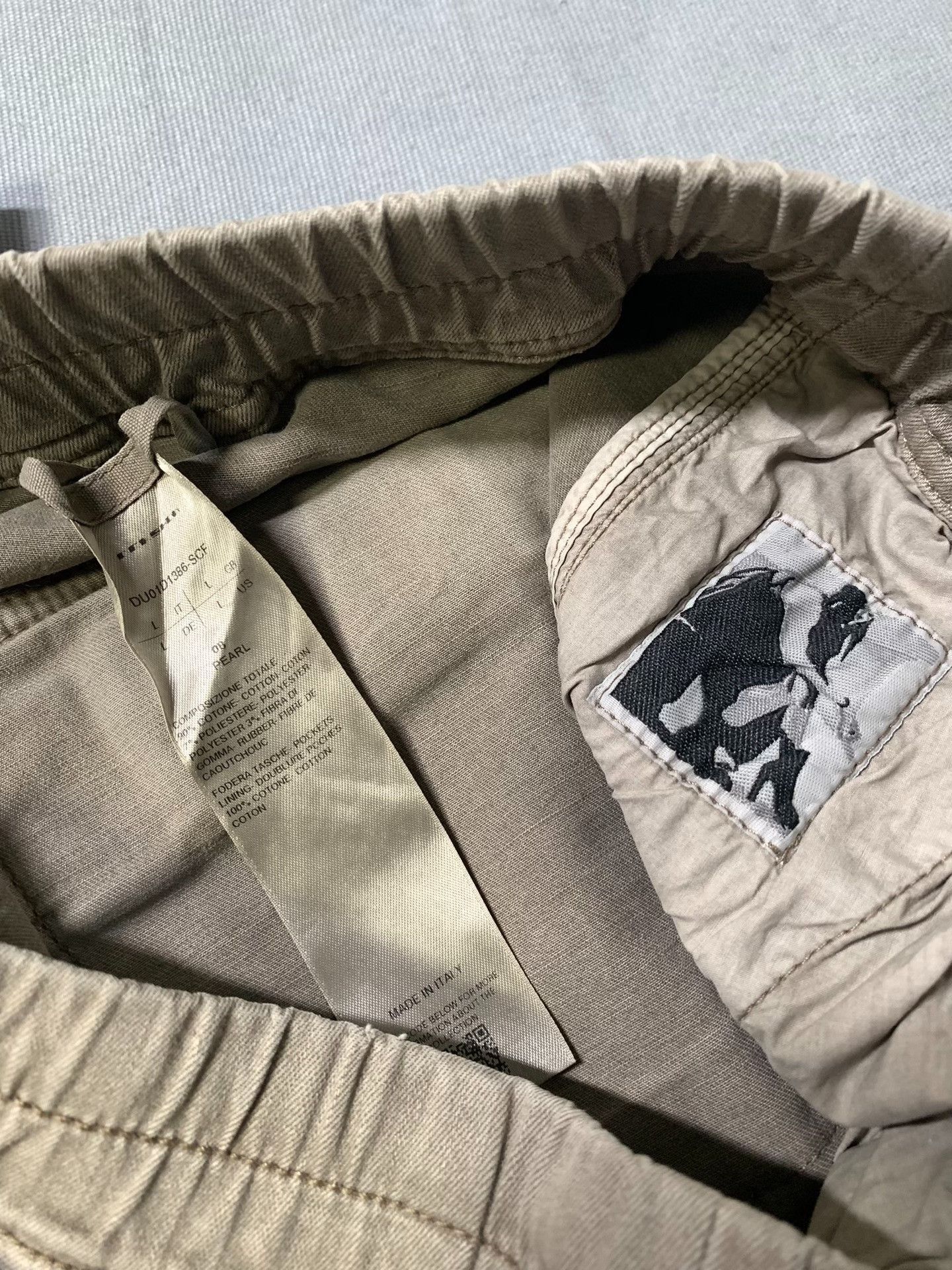 Rick Owens Drkshdw Rick Owens DRKSHDW Washed Distressed Cargo Pants Size US 31 - 1 Thumbnail