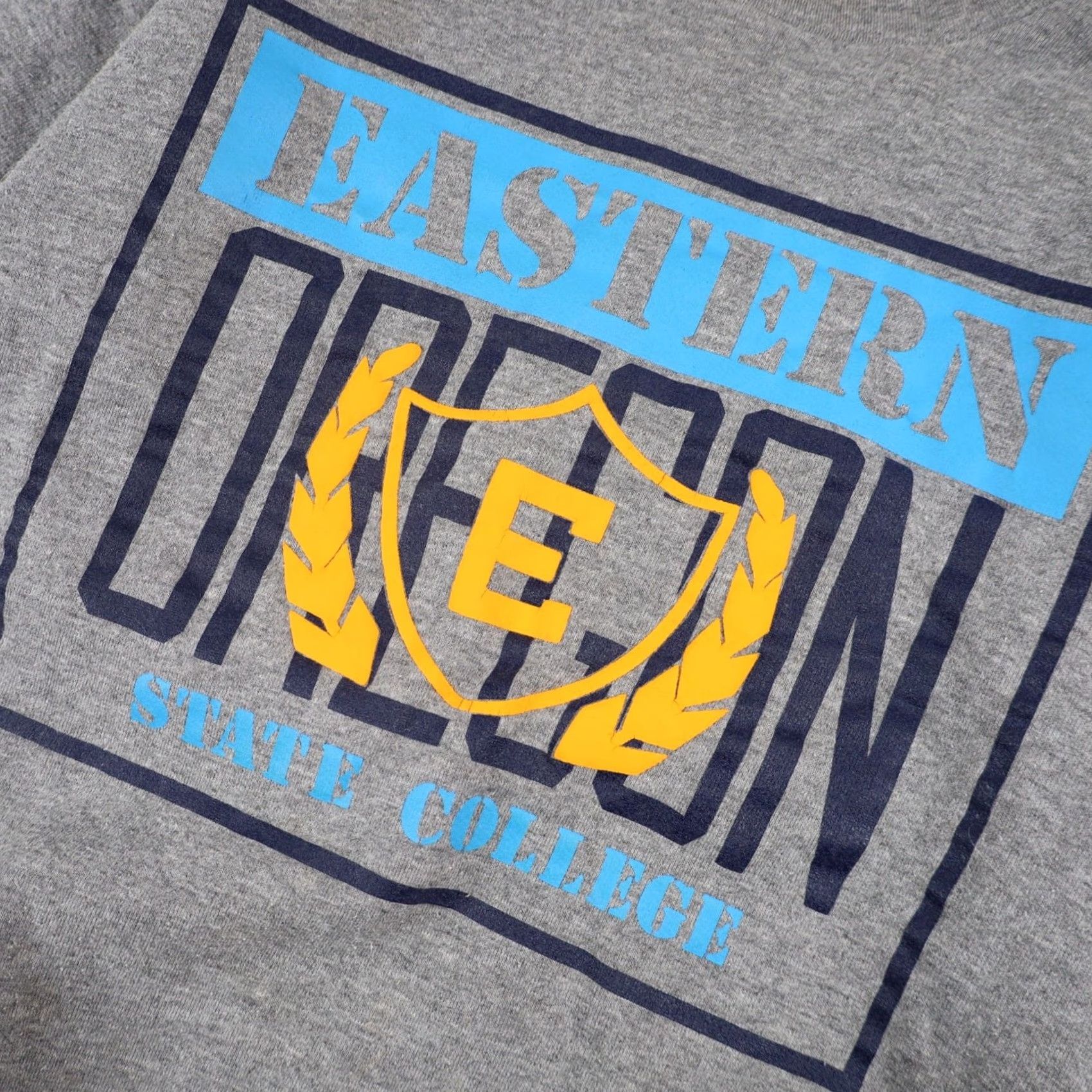 Vintage VINTAGE 90s Eastern Oregon State College Graphic Sweatshirt Gray Mens M Size US M / EU 48-50 / 2 - 4 Thumbnail