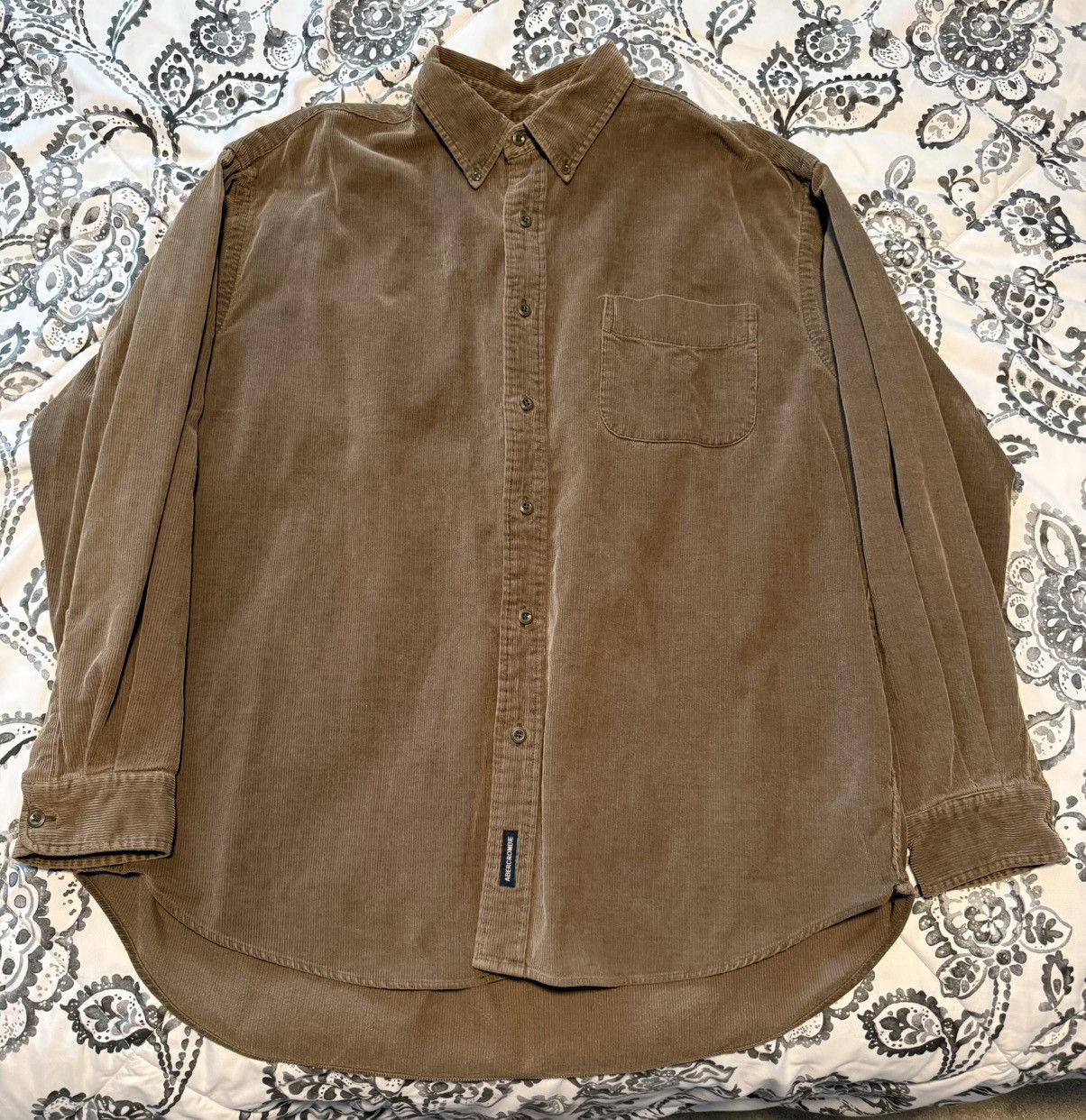 Abercrombie & Fitch Vintage Corduroy Button-up Size US L / EU 52-54 / 3 - 1 Thumbnail