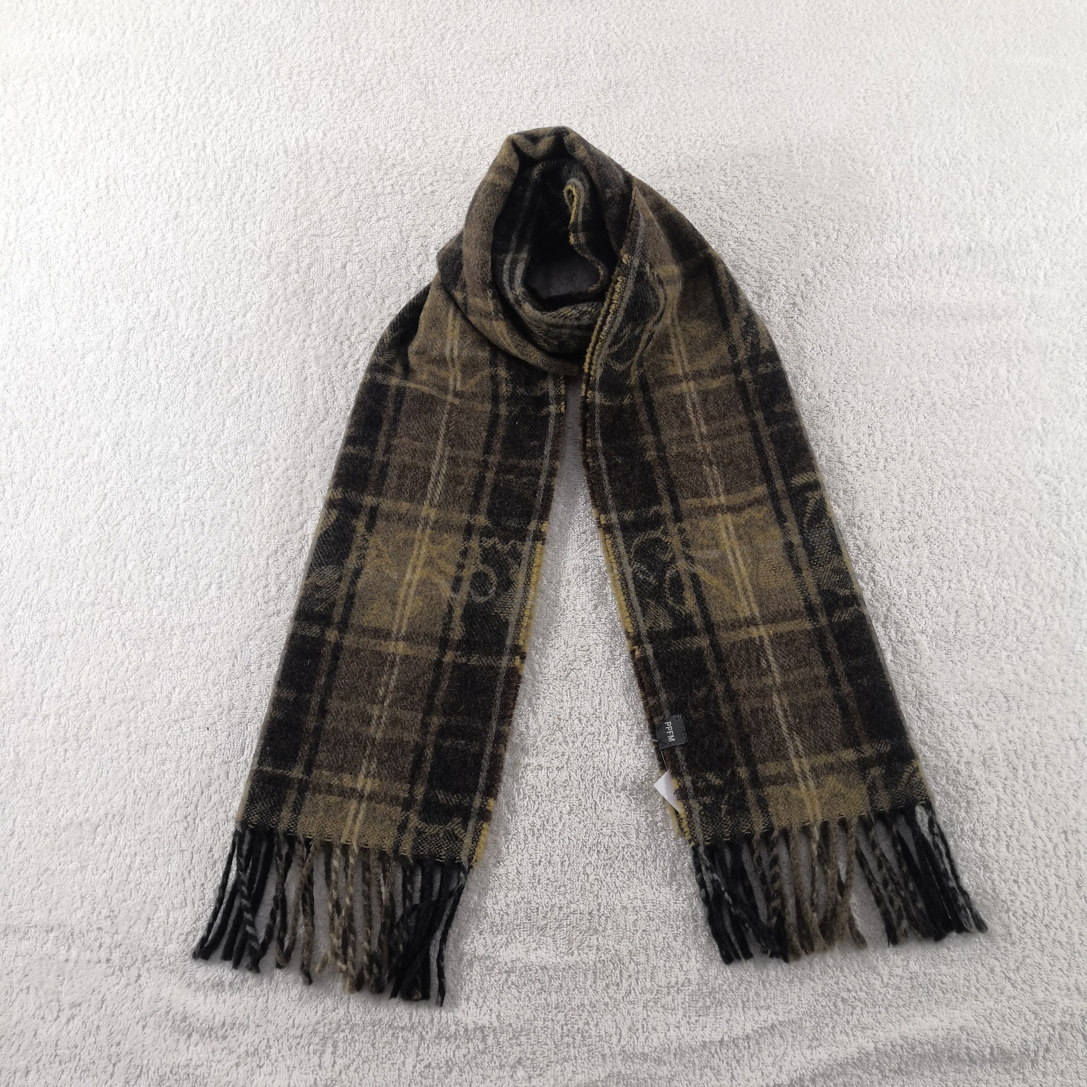 Japanese Brand Vintage Wool Scarf Winter Scarves 56789 Size ONE SIZE - 1 Thumbnail