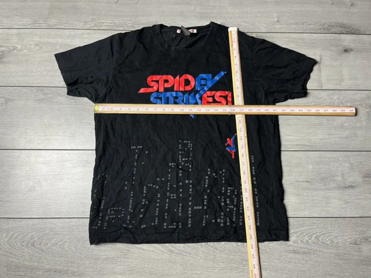 Marvel Comics Uniqlo x the amazing spider man Tshirt size Large Size US L / EU 52-54 / 3 - 5 Thumbnail
