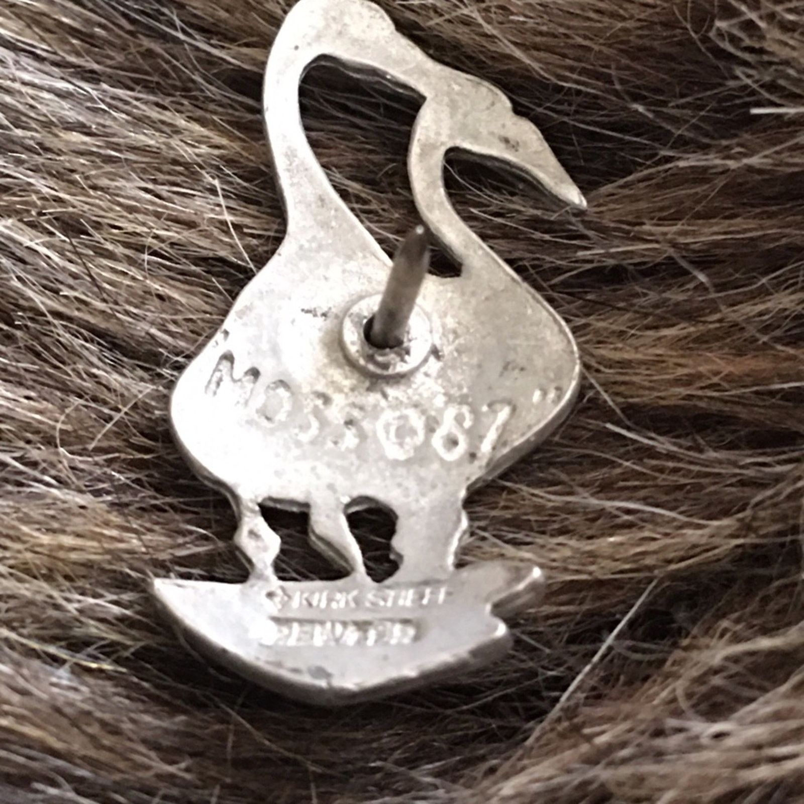 Vintage P Buckley Moss Society Charter Member Pewter pin Size ONE SIZE - 2 Thumbnail