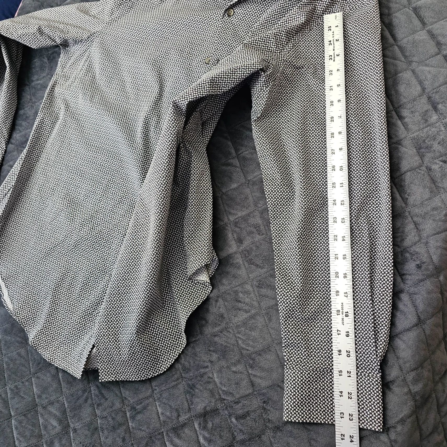 Van Heusen Van Heusen Flex Men’s Dress Shirt Black Geometric 17.5" Neck 17.5 Adult XL Long Sleeve Spread Collar Size 46R - 5 Thumbnail