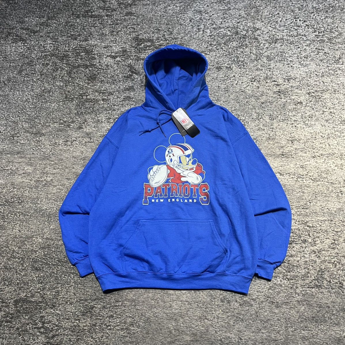 Junk Food New England Patriots Mickey Mouse Disney Hoodie Sweatshirt Size US L / EU 52-54 / 3 - 1 Thumbnail