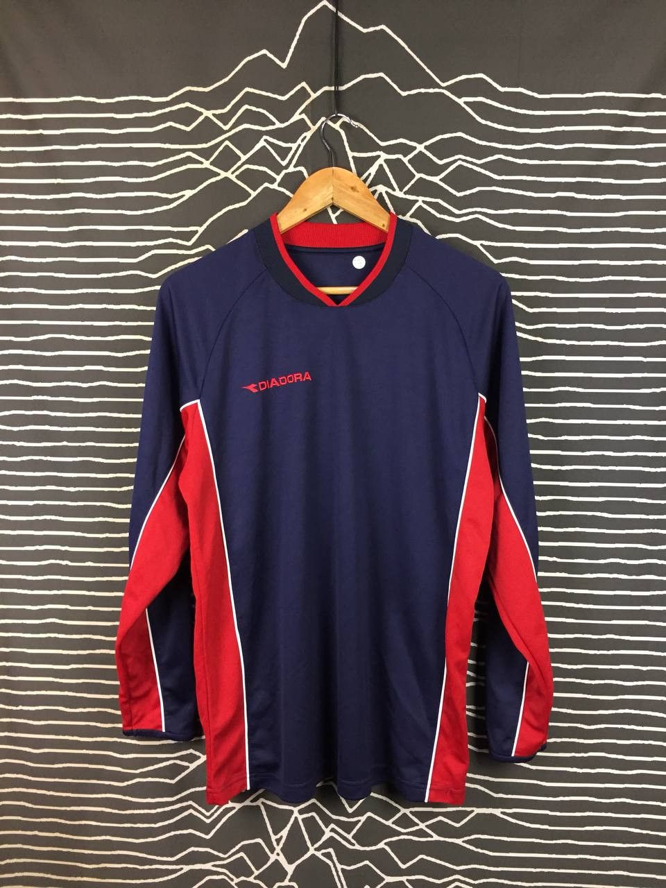 Diadora Vtg Diadora Embroidered Logo Athletic Training Jersey Size US M / EU 48-50 / 2 - 2 Thumbnail
