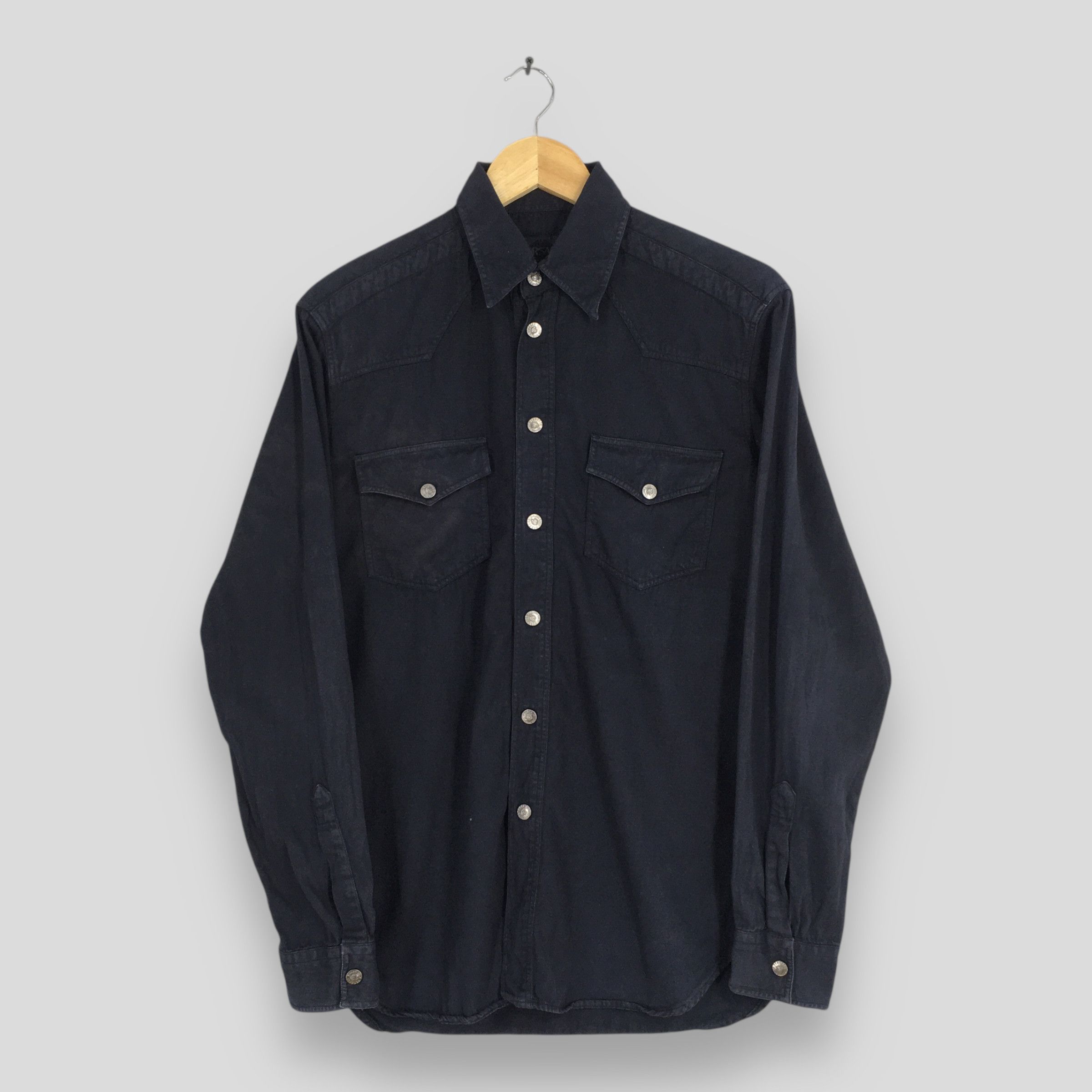 Versace Vintage 90s Versace Jeans Couture Black Shirt Small Size US S / EU 44-46 / 1 - 1 Thumbnail