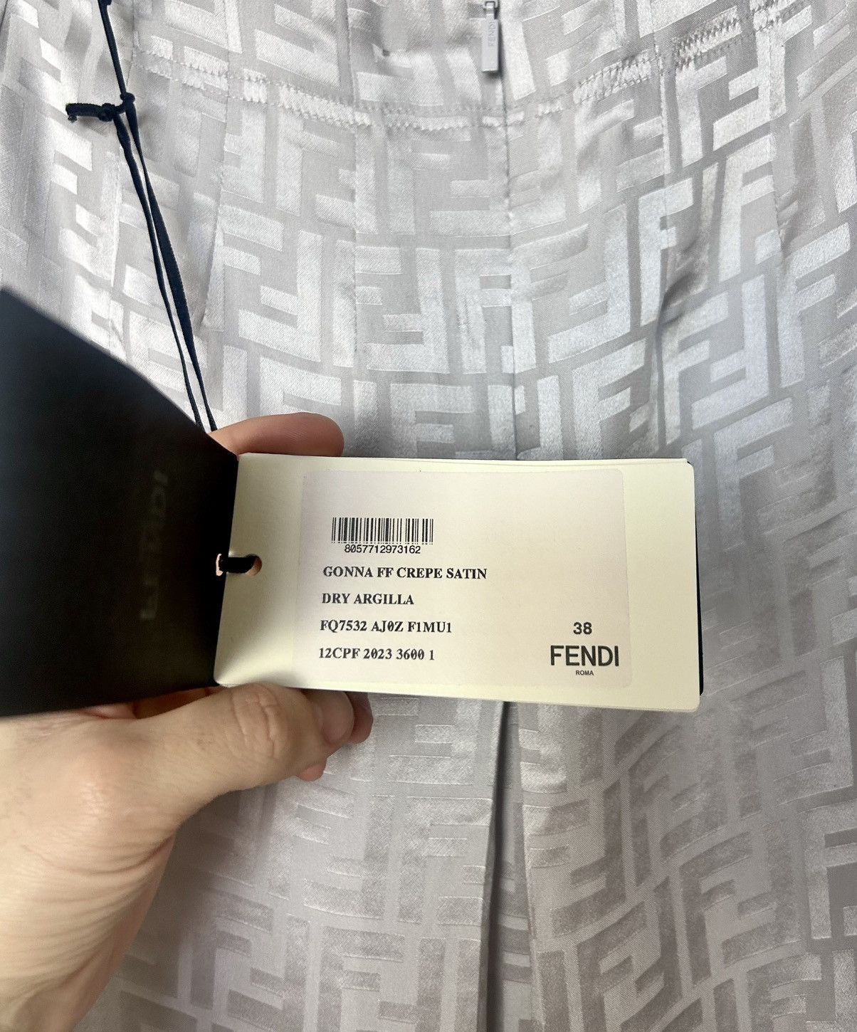 Fendi Fendi FF pleated silver midi skirt Size 26" / US 2 / IT 38 - 4 Thumbnail