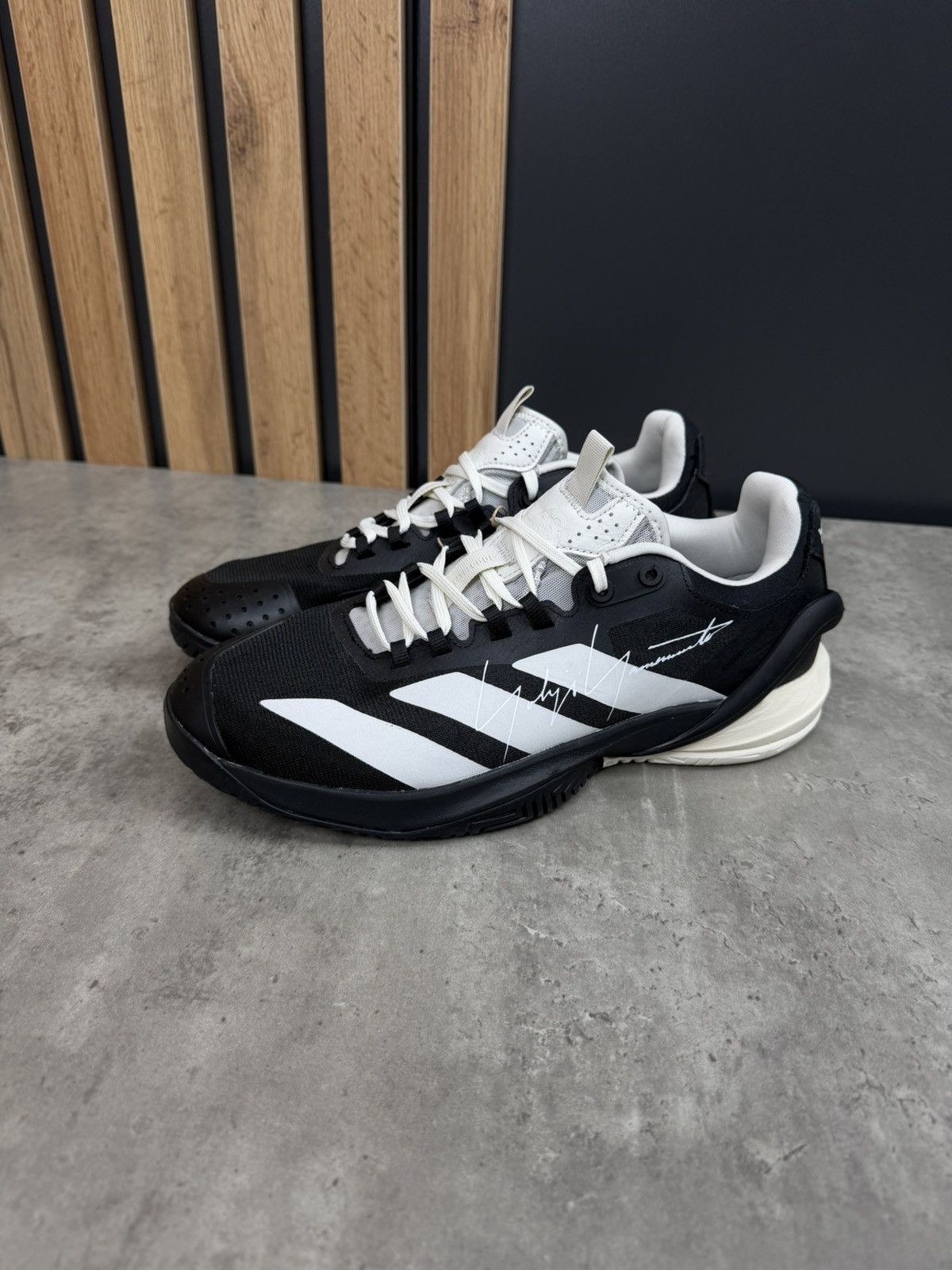 Y-3 Adidas Y-3 Adizero Cybersonic 2 Tennis Shoes Size US 9 Size US 9 / EU 42 - 2 Thumbnail