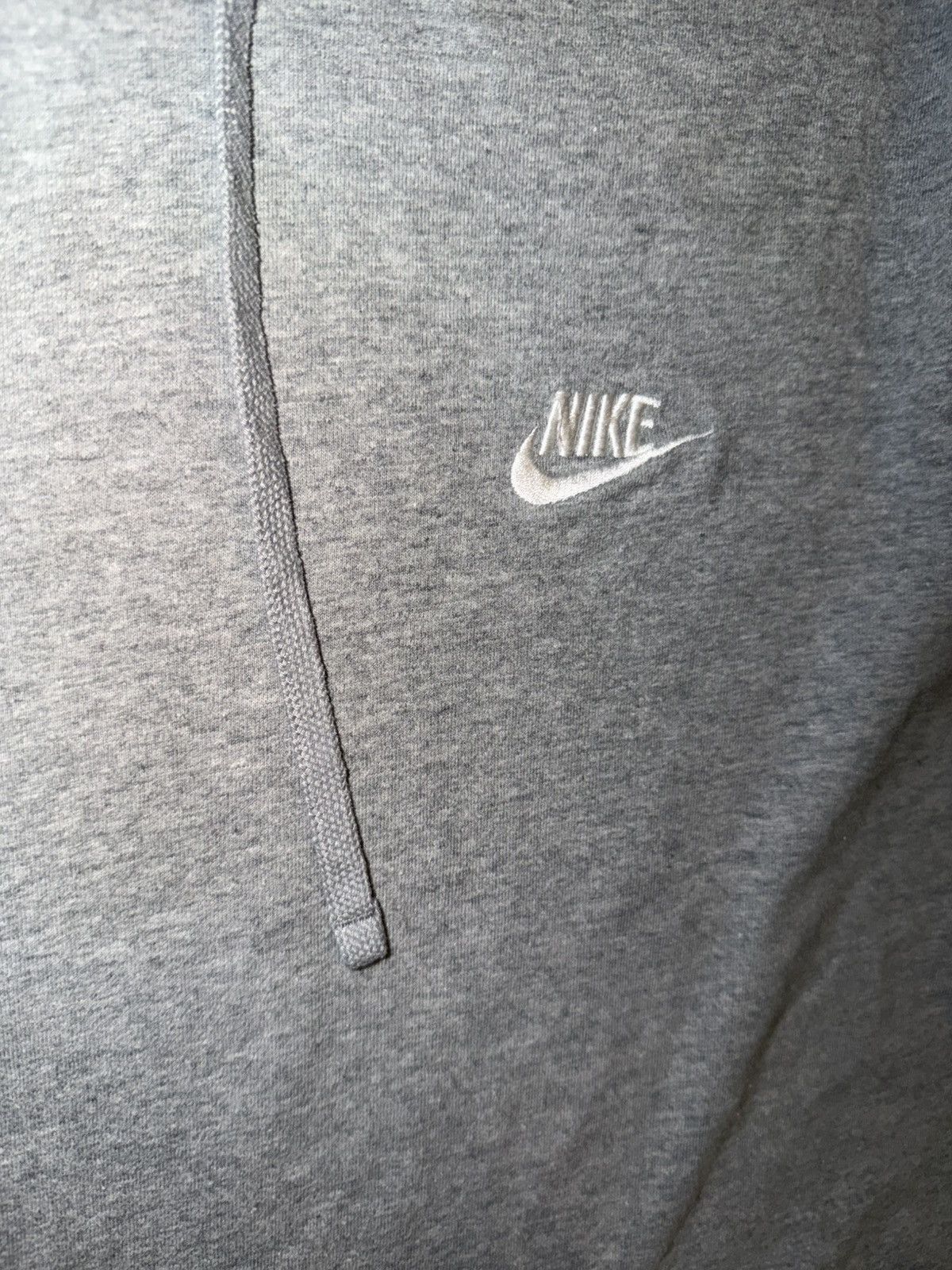 Nike Nike sportswear club fleece pullover hoodie grey large Size US L / EU 52-54 / 3 - 3 Thumbnail