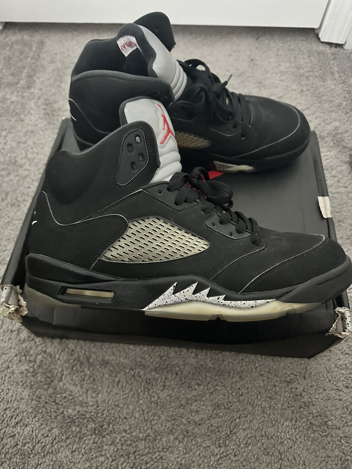 Jordan Brand Metallic 5s (2016) Size US 11.5 / EU 44-45 - 3 Thumbnail