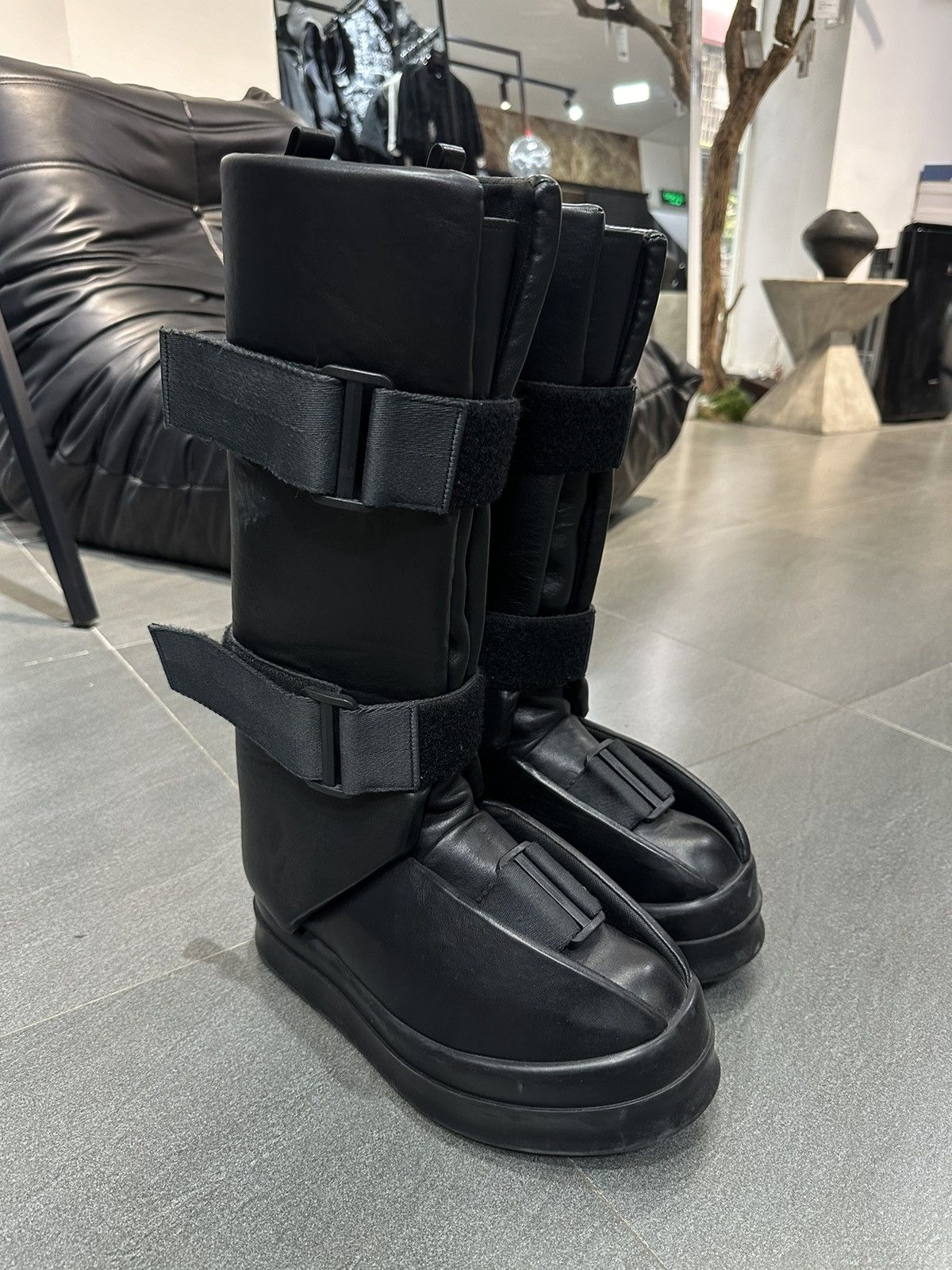 Rick Owens Rick Owens FW23 Splint Boots Size US 9 / EU 42 - 5 Thumbnail