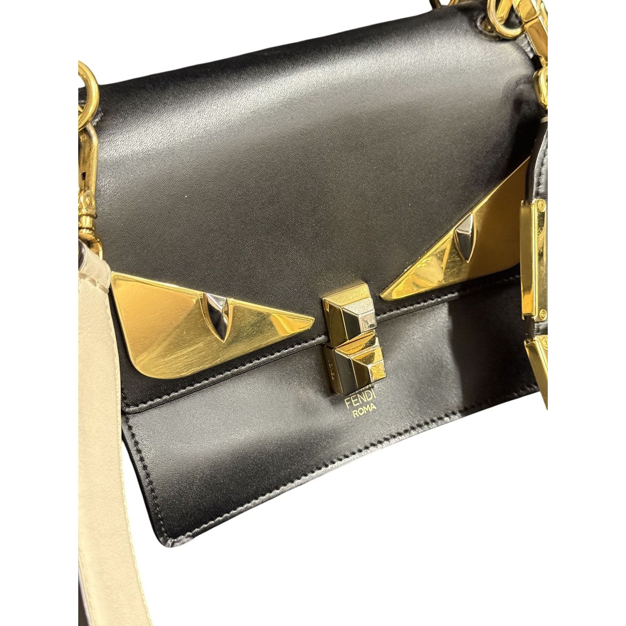 Fendi Fendi Roma Black & Gold Leather Shoulder Bag With Logo Strap Size ONE SIZE - 3 Thumbnail