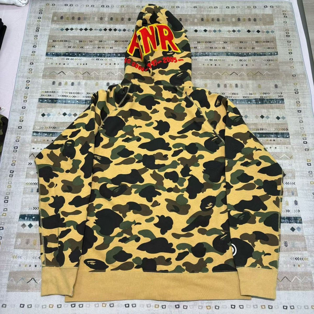 Bape CAMO SHARK FULL ZIP HOODIE Size US XL / EU 56 / 4 - 2 Thumbnail