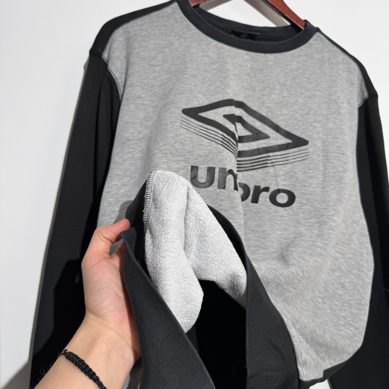 Umbro × Vintage Vintage Umbro Unisex Gray Black Cotton Crewneck Size L 90s Size US L / EU 52-54 / 3 - 7 Thumbnail