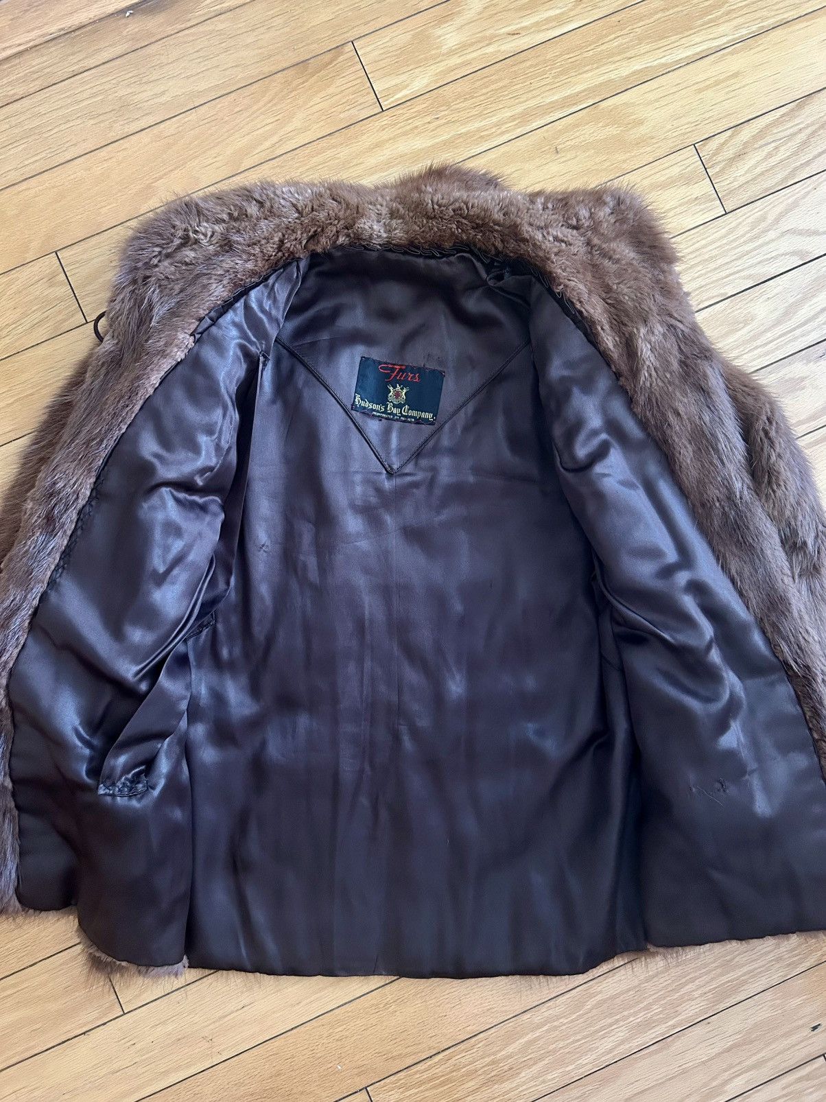 Designer × Vintage Hudson Bay Genuine Fur Coat Size M / US 6-8 / IT 42-44 - 3 Thumbnail