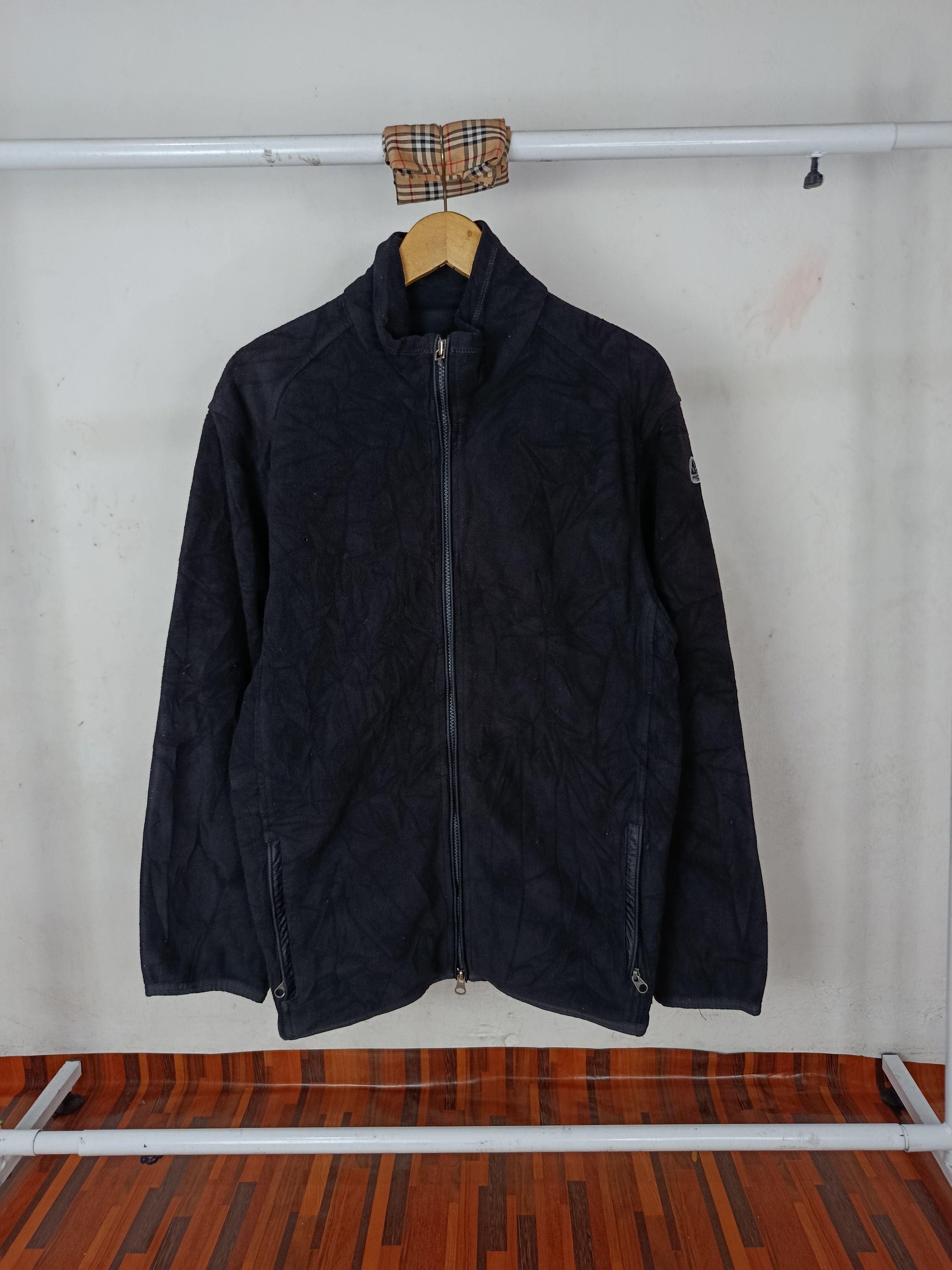 Vintage Nike ACG Thermal Layer 2