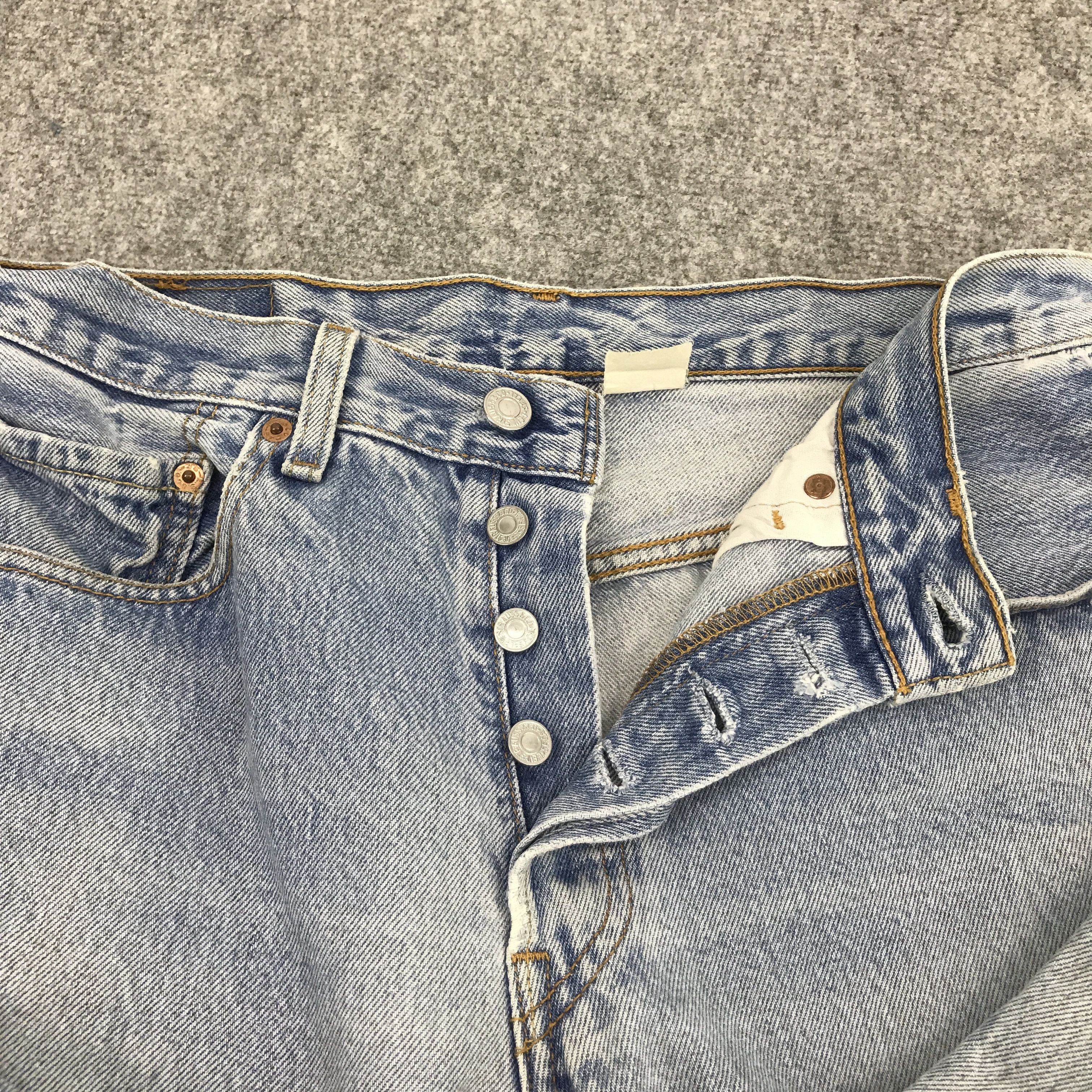 Levi's × Levi's Vintage Clothing Vtg Levi's 501 Ripped distressed Denim jeans pants Size US 31 - 7 Thumbnail
