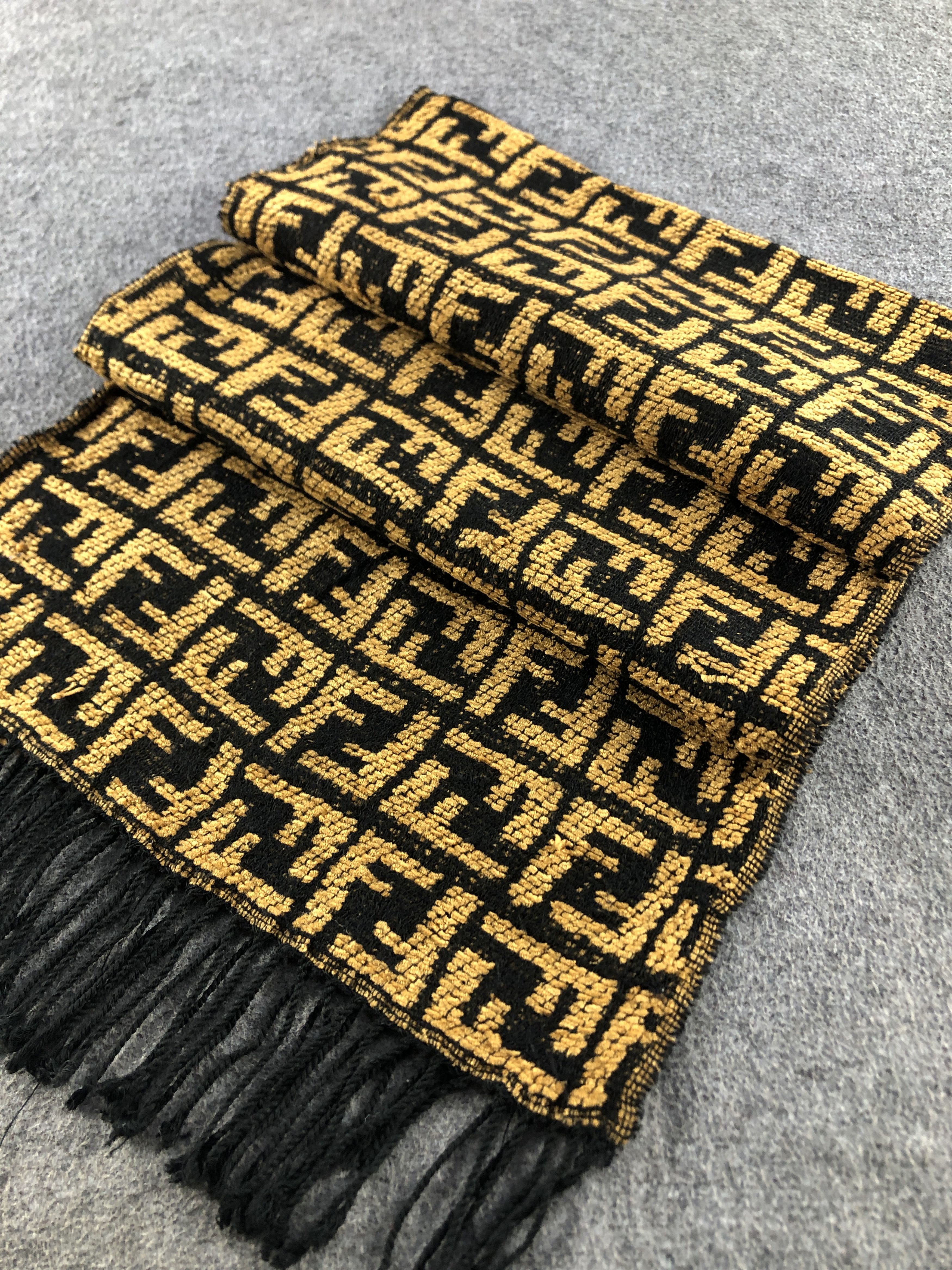 Fendi Fendi Monogram Scarf / Muffler / Neckwear P840 Size ONE SIZE - 2 Thumbnail