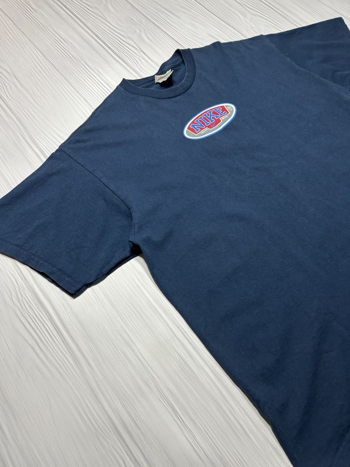 Nike Vintage 90s Nike Center Logo Swoosh T-Shirt Size XL Size US XL / EU 56 / 4 - 3 Thumbnail