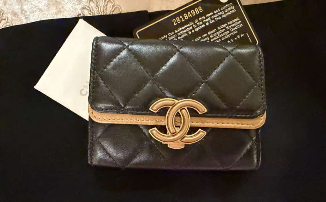 Chanel Chanel Quilted CC Chic Flap Size ONE SIZE - 4 Thumbnail