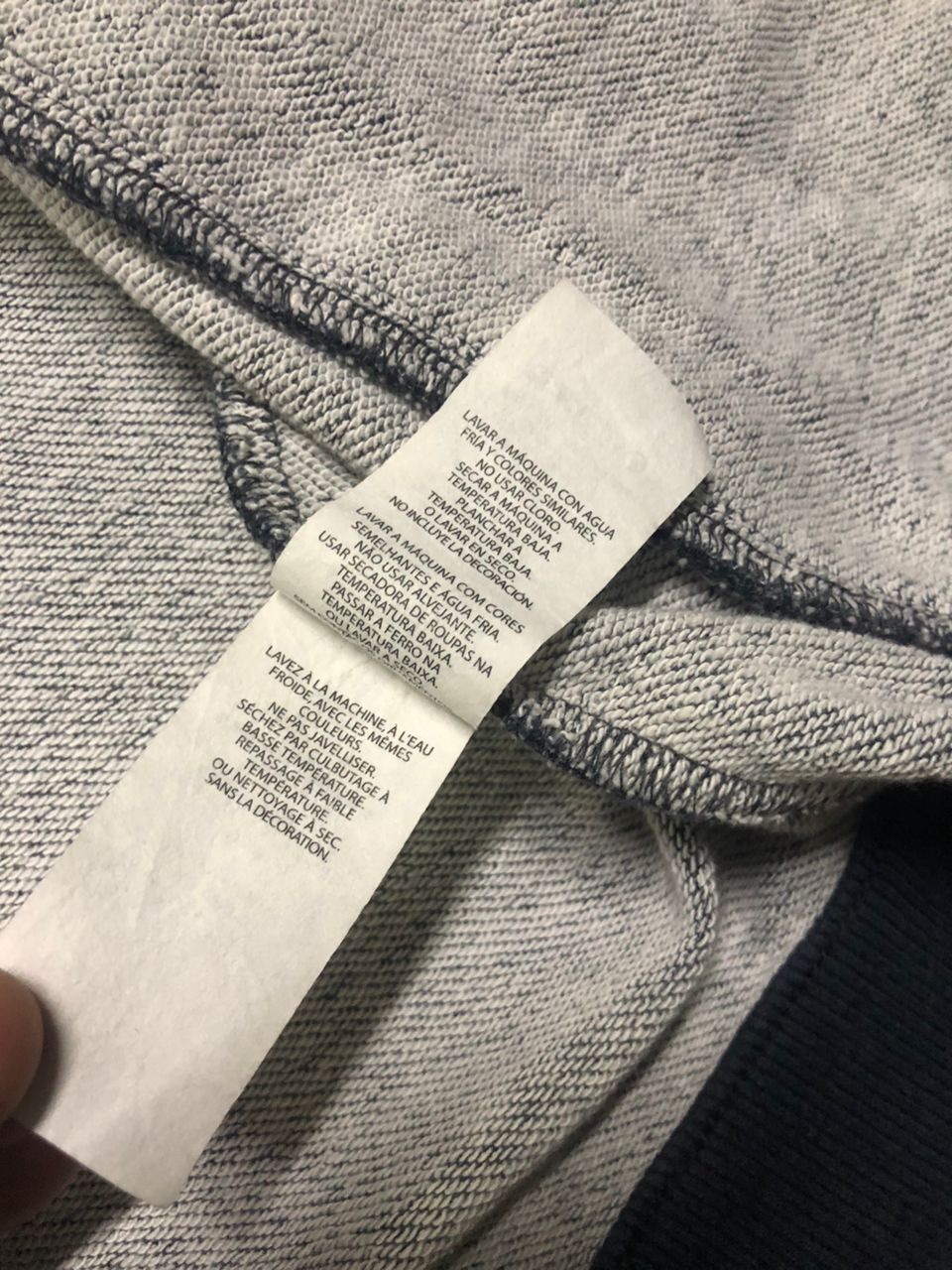 Armani Exchange Sick Y2K Armani Exchange Full Zip Hoodie Rare Size US S / EU 44-46 / 1 - 19 Thumbnail