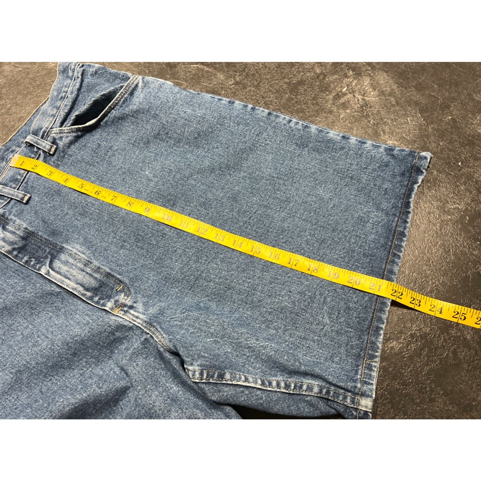 Wrangler VINTAGE Wrangler Denim Jean Shorts Men 46 Cargo 10" Inseam Blue Relaxed Cotton 100% Size US 30 / EU 46 - 6 Thumbnail