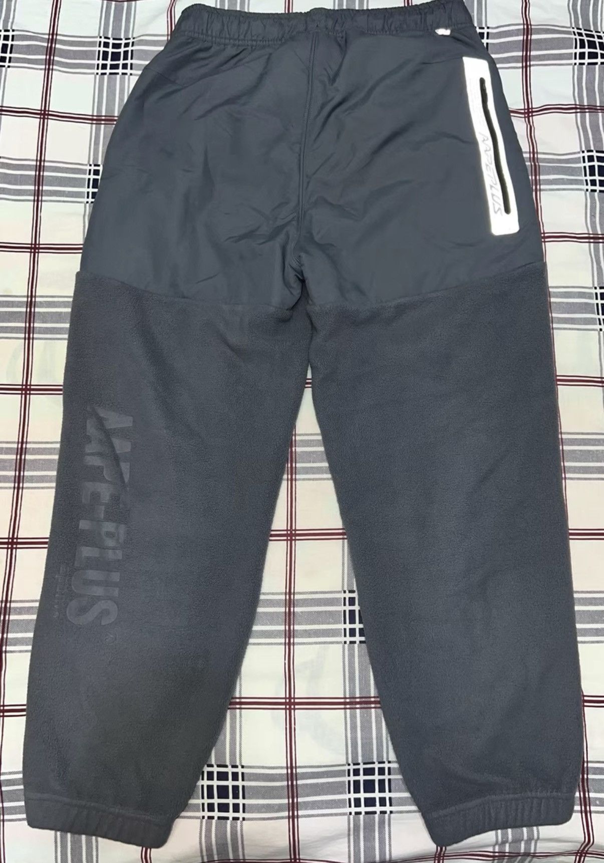 Bape BAPE OG Nigo era, latest sweatpants from the sports line Size US 34 / EU 50 - 2 Thumbnail