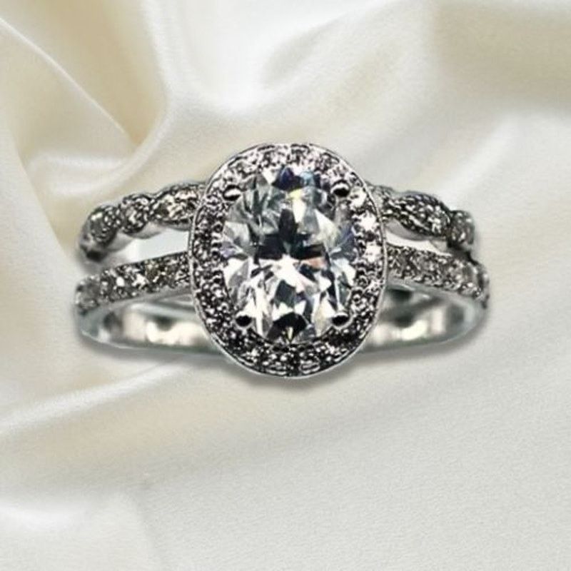 Other Oval Halo Moissanite 1.5 CT Wedding Set Ring Silver 9 NWT Size ONE SIZE - 1 Thumbnail