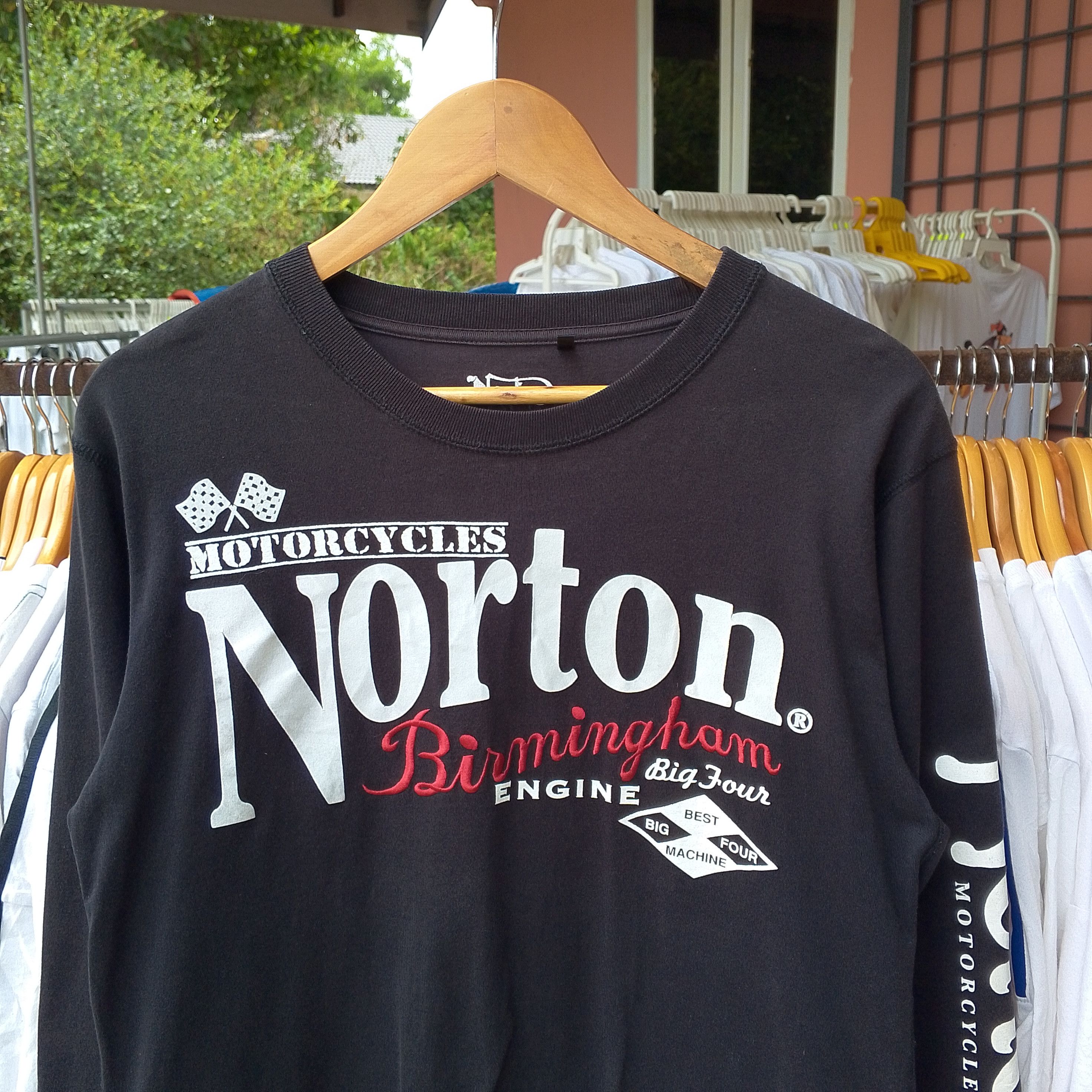 Norton Norton Motorcycles Birmingham Big Four Engine Shirt Size US M / EU 48-50 / 2 - 5 Thumbnail