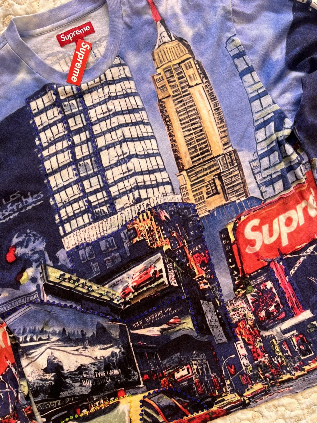Supreme Supreme skyline day Sequin L S top long sleeve New York tee Size US M / EU 48-50 / 2 - 10 Thumbnail