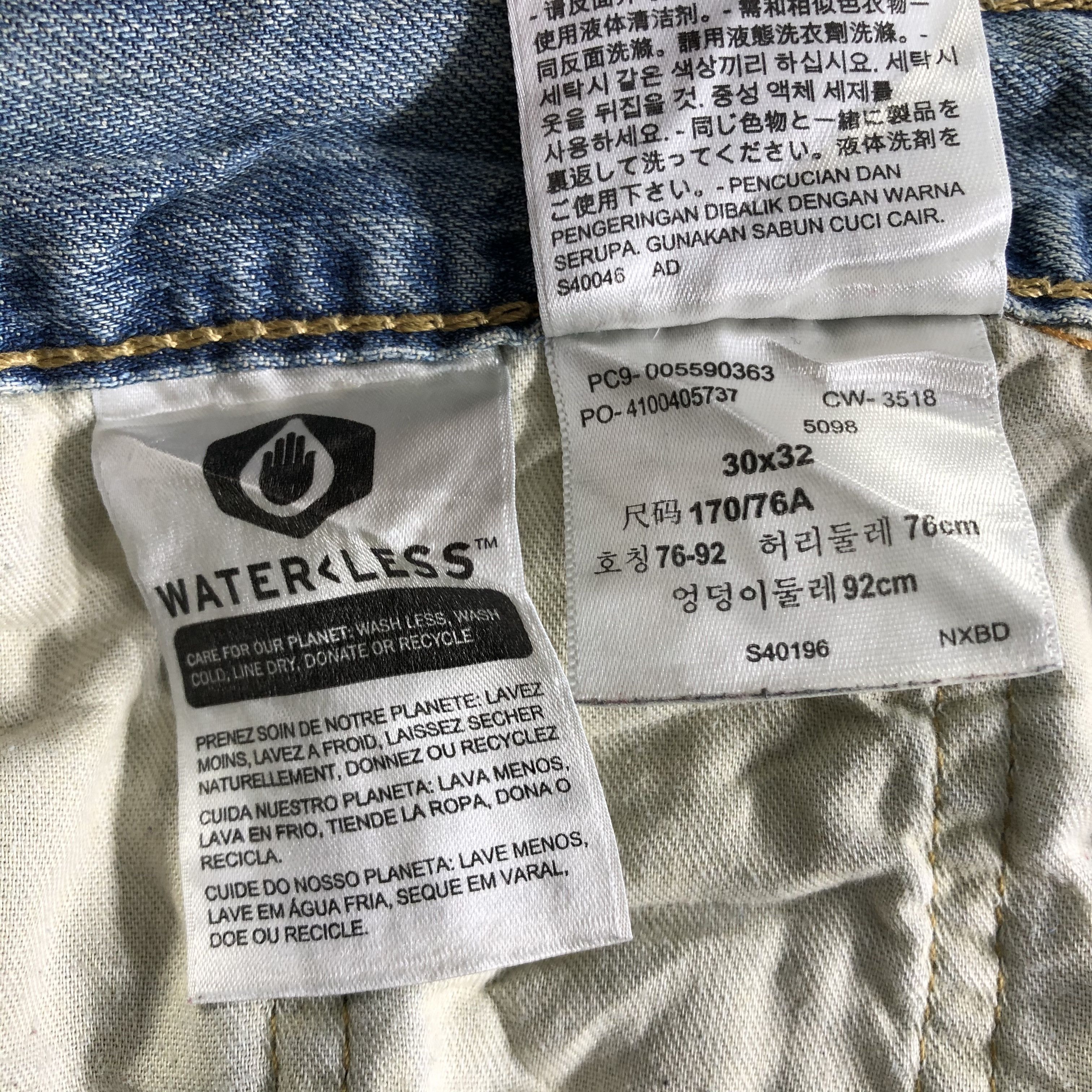 Levi's Vintage Levis 559 Jeans-J4198 Size US 32 / EU 48 - 11 Thumbnail