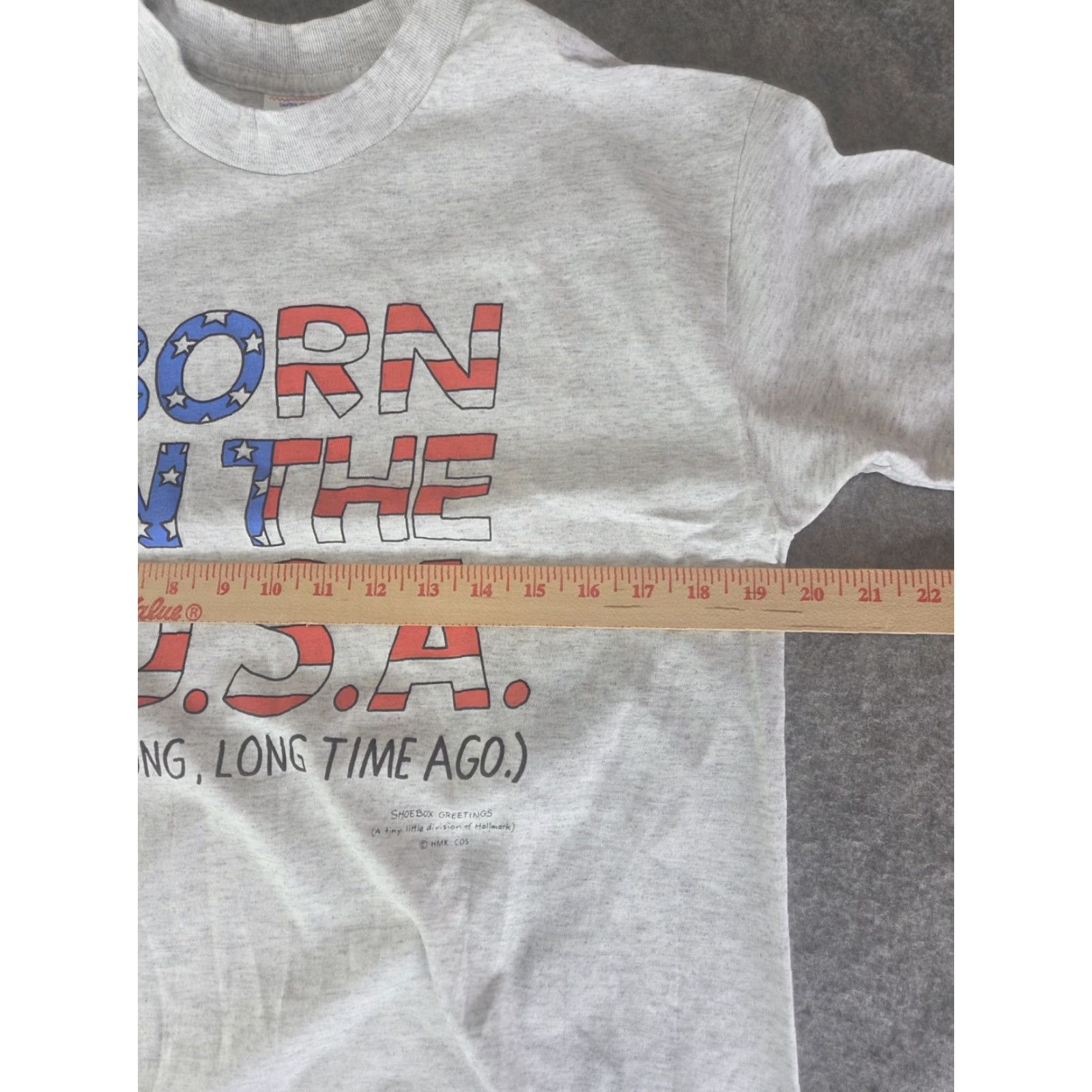 Born VINTAGE Shoebox Greetings T-Shirt 80s Patriotic USA Crew Neck Short Sleeve Gray L Unisex Adults Mens Womens Size US L / EU 52-54 / 3 - 7 Thumbnail