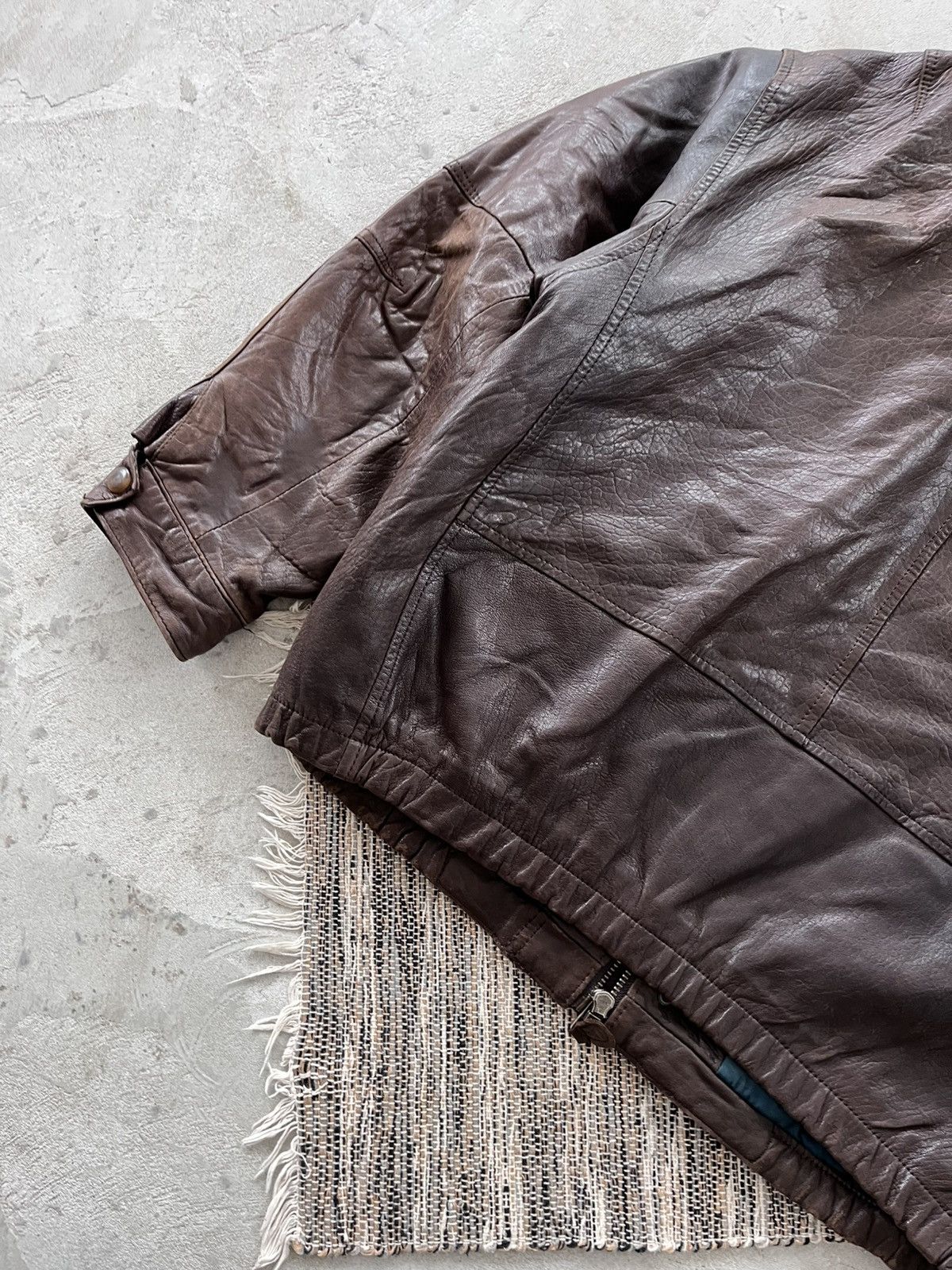 Genuine Leather Vintage Nautica Brown Faded Leather Bomber Jacket Fur Collar Size US L / EU 52-54 / 3 - 15 Thumbnail