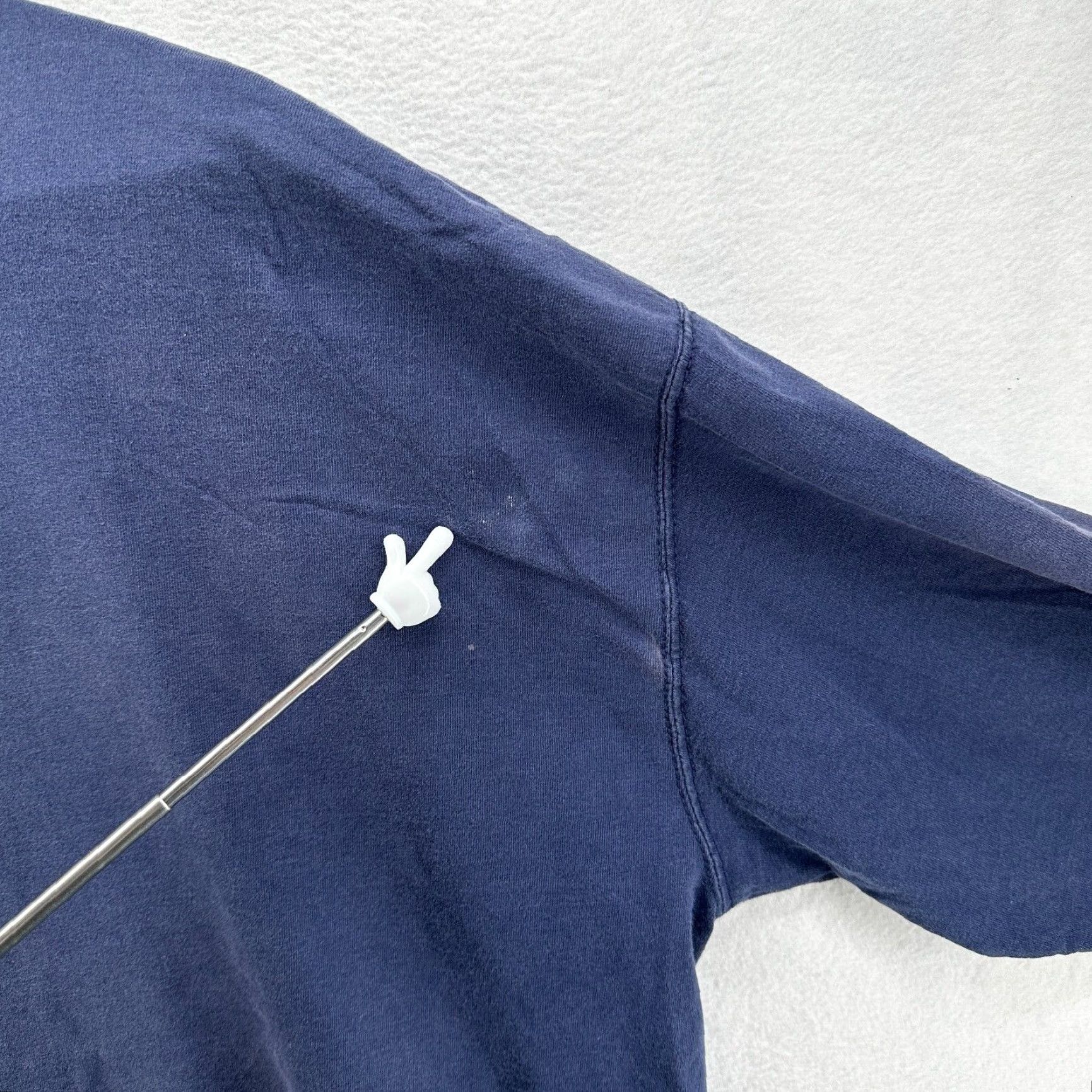 Russell Athletic VINTAGE Russell Athletic T-Shirt Blue Men's XL Cotton Long Sleeve Crew Neck Pullover Size US XL / EU 56 / 4 - 6 Thumbnail