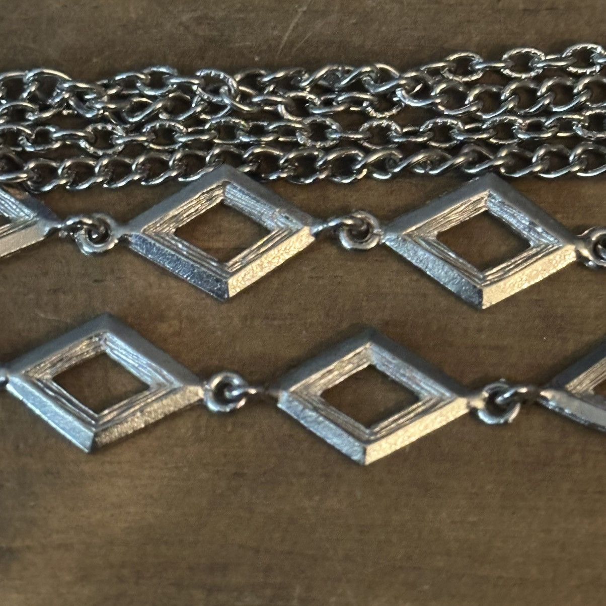 Vintage Vintage long silver tone station geometric links necklace Size ONE SIZE - 4 Thumbnail