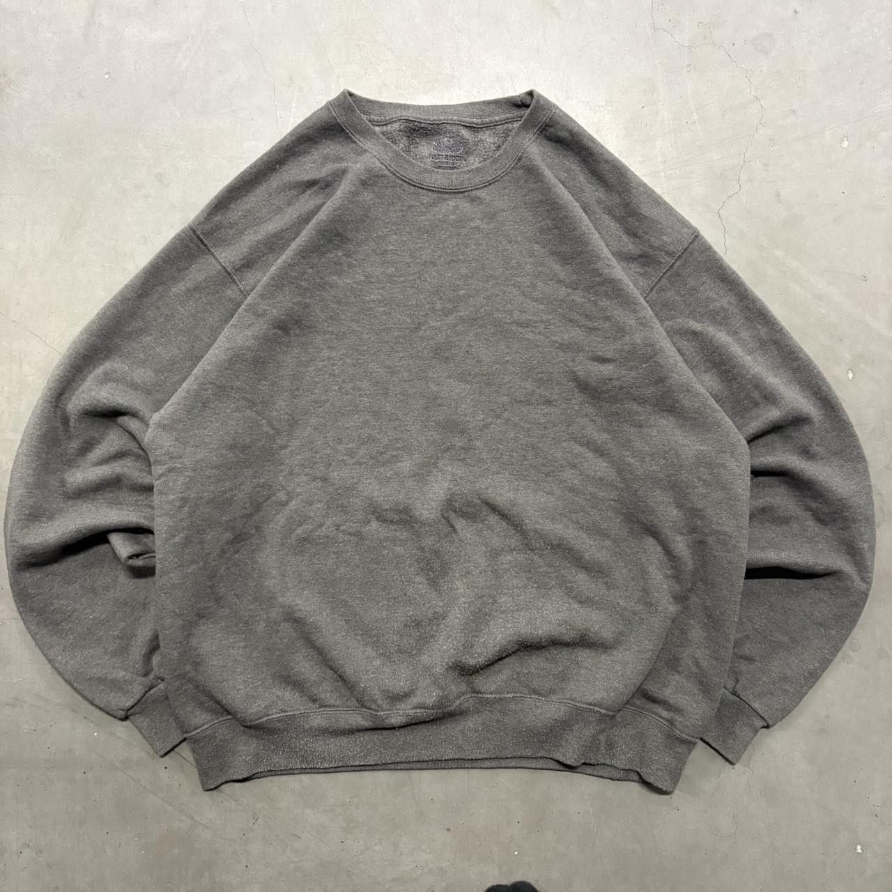Vintage Crazy Vintage Y2K/2000s Blank Streetwear Essential Grey Sweatshirt! Size US L / EU 52-54 / 3 - 1 Thumbnail