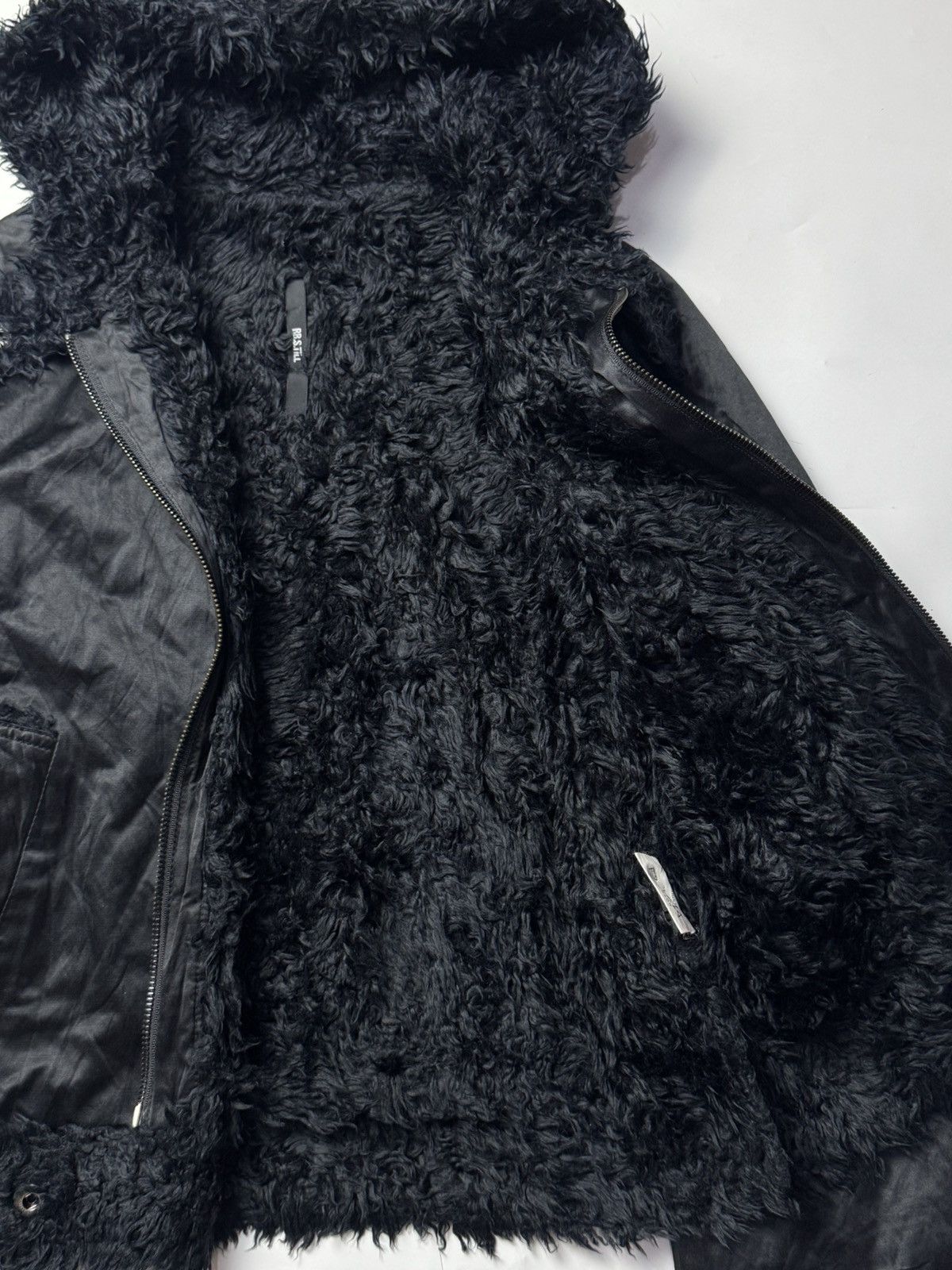 Le Grande Bleu (L.G.B.) Japanese Faux Fur Black Hoodie Jacket Size US S / EU 44-46 / 1 - 5 Thumbnail