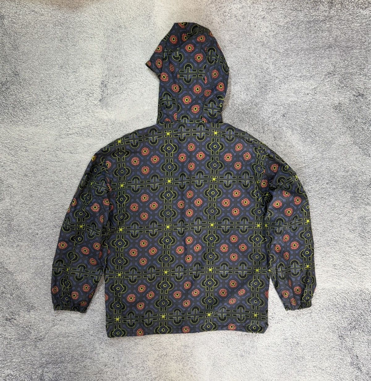 Adidas Adidas Vintage Men Windbreaker Jacket Hooded Retro Pattern M Size US M / EU 48-50 / 2 - 14 Thumbnail