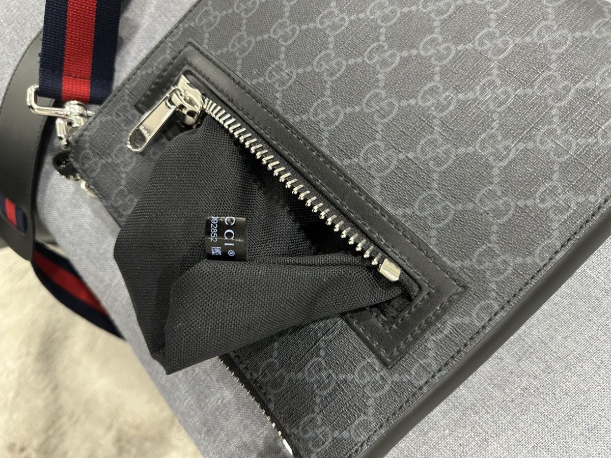 Gucci GUCCI GG BLACK SMALL MESSENGER BAG Size ONE SIZE - 13 Thumbnail