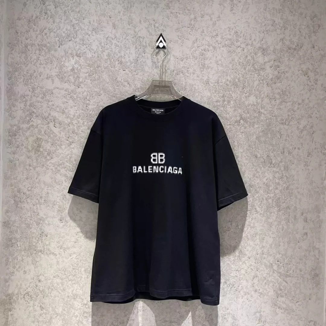 Balenciaga Balenciaga Mosaic Blurred Letter Black Short Sleeve Size US S / EU 44-46 / 1 - 1 Thumbnail