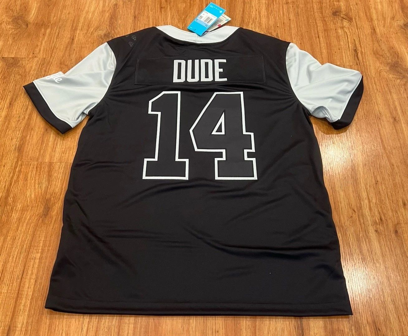 Nike Nike x Doernbecher Freestyle Jersey FZ2004010 Black DB M Size US M / EU 48-50 / 2 - 11 Thumbnail